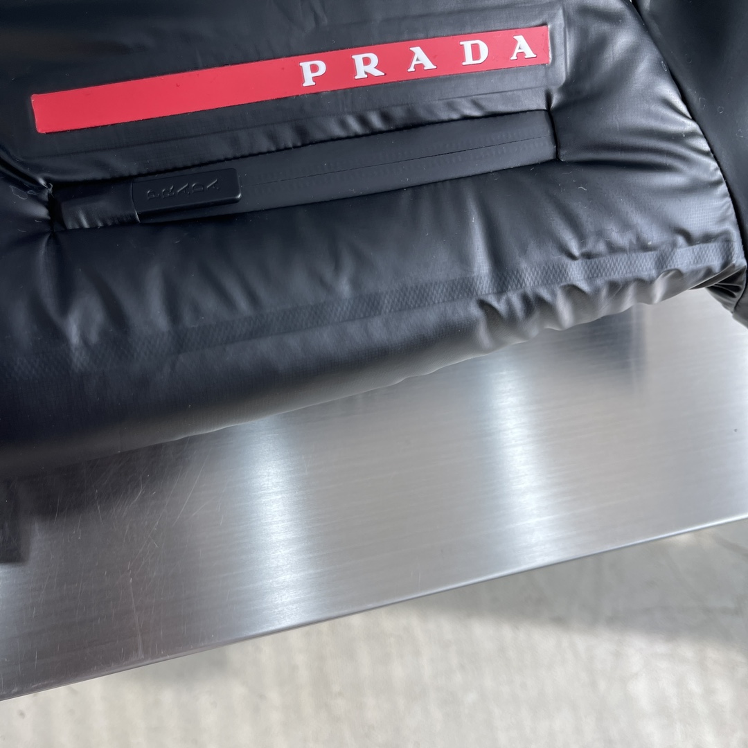 Prada Down Jacket Cotton Red Hooded M-l-xl