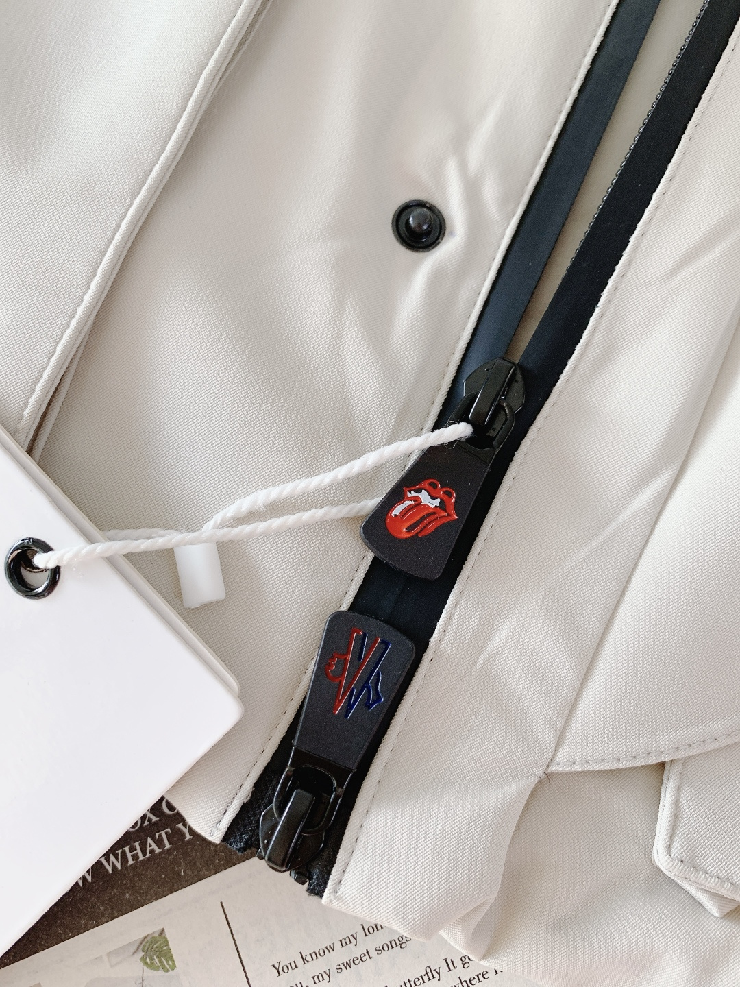 Moncler Down Jacket White Duck Down Black Hooded S-m-l