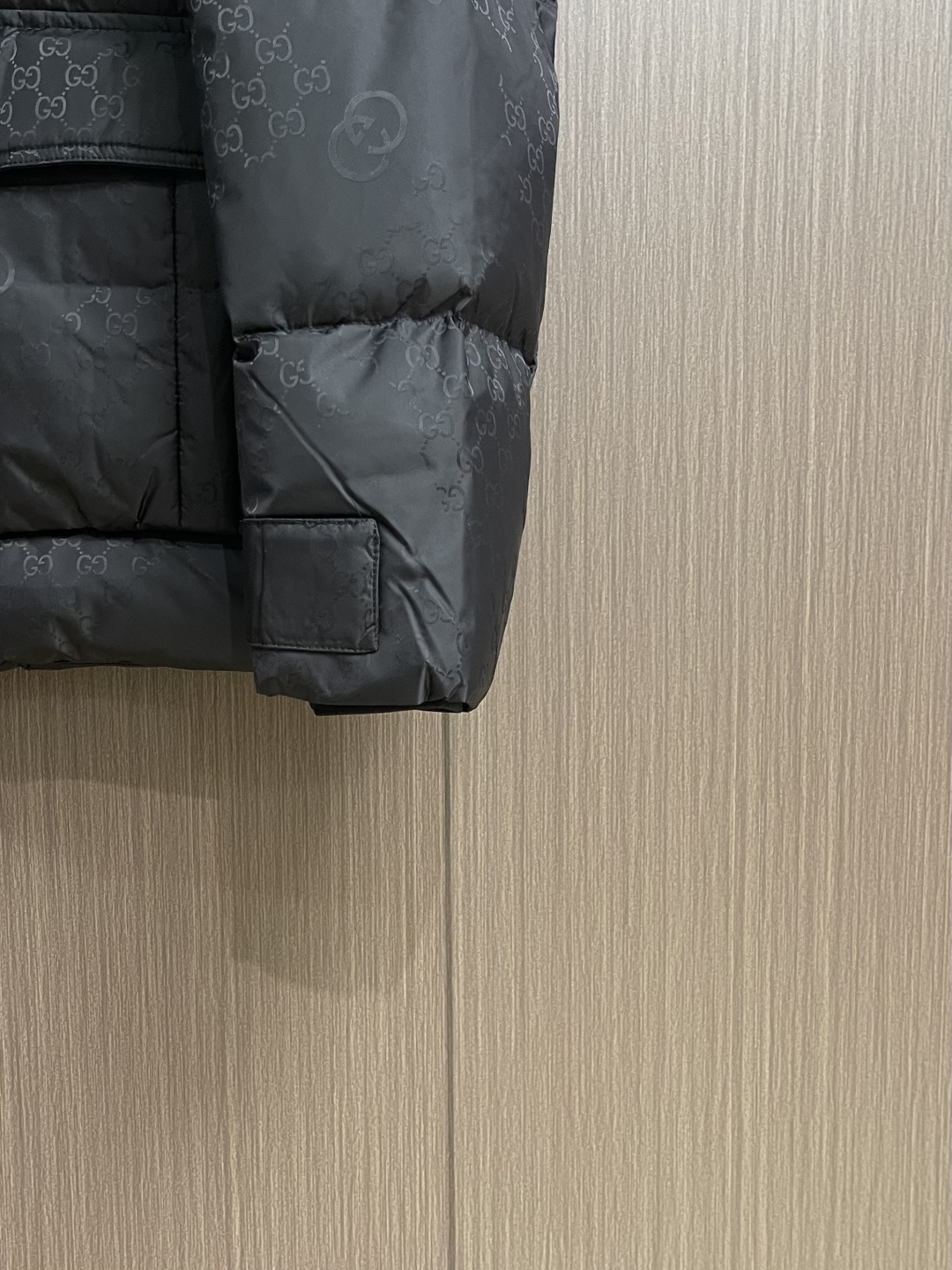 Gucci Down Jacket Hooded S-l