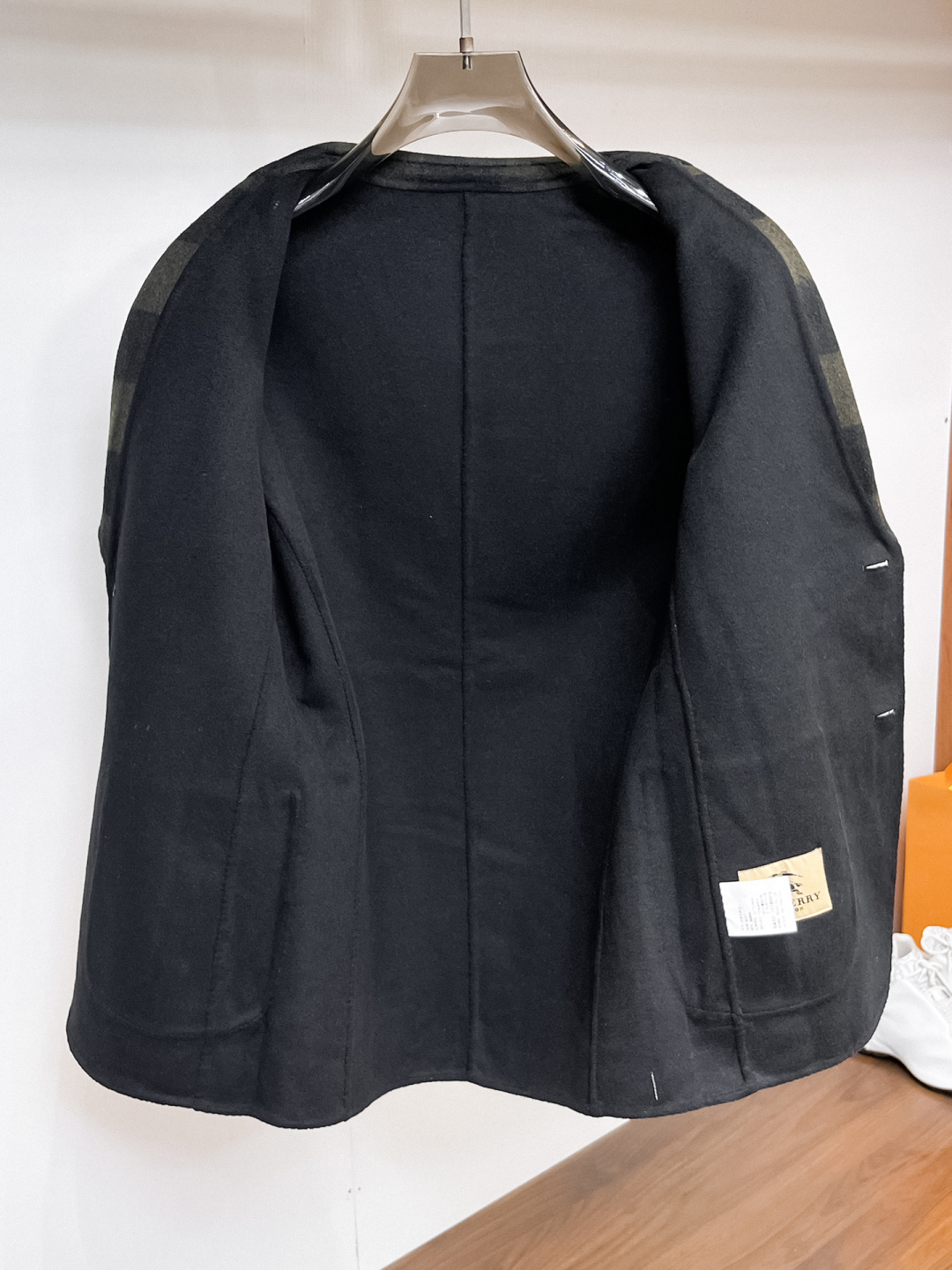 Burberry Male Basic Clothing M-l-xl