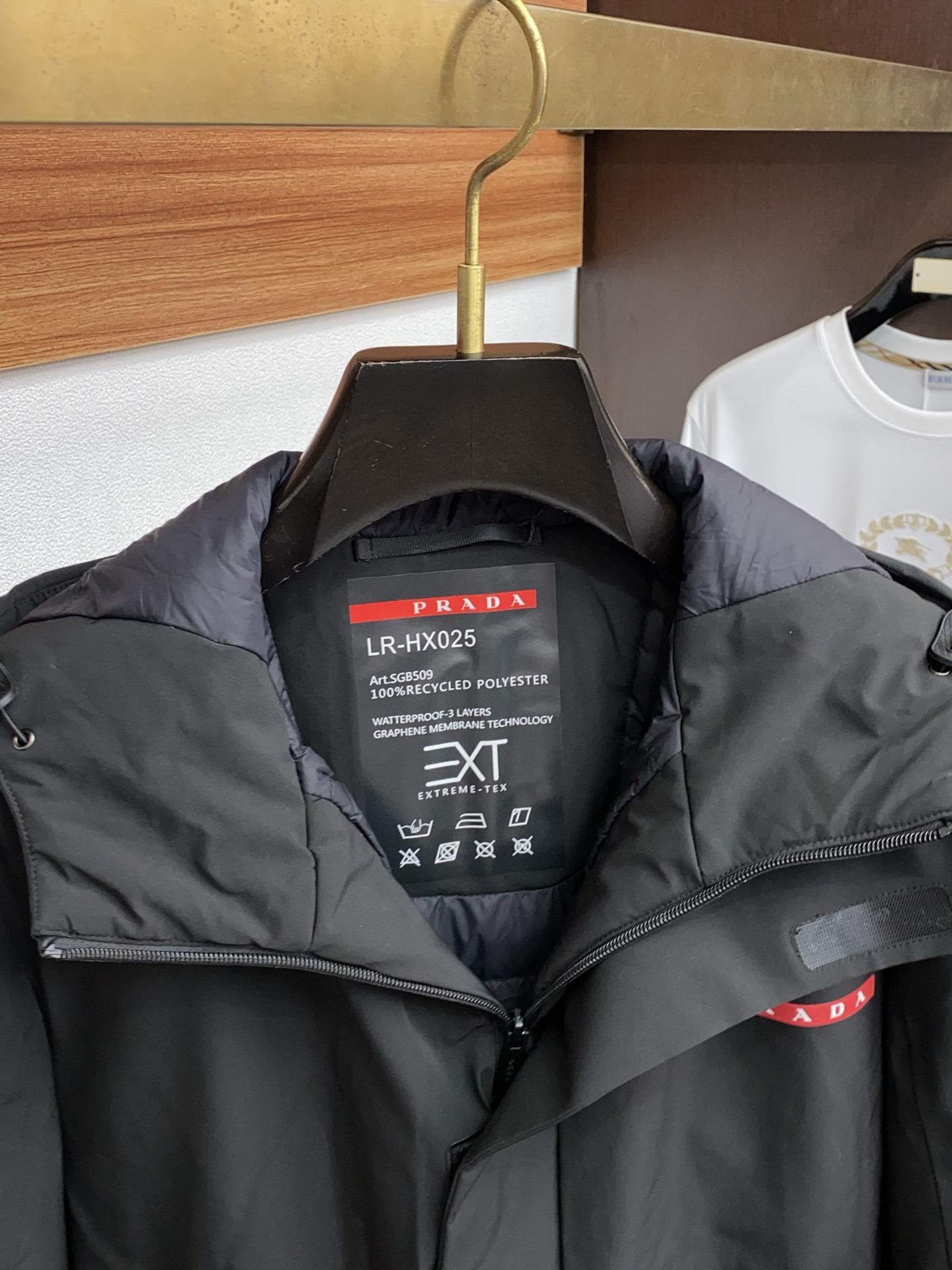 Prada Down Jacket Hooded M-xl