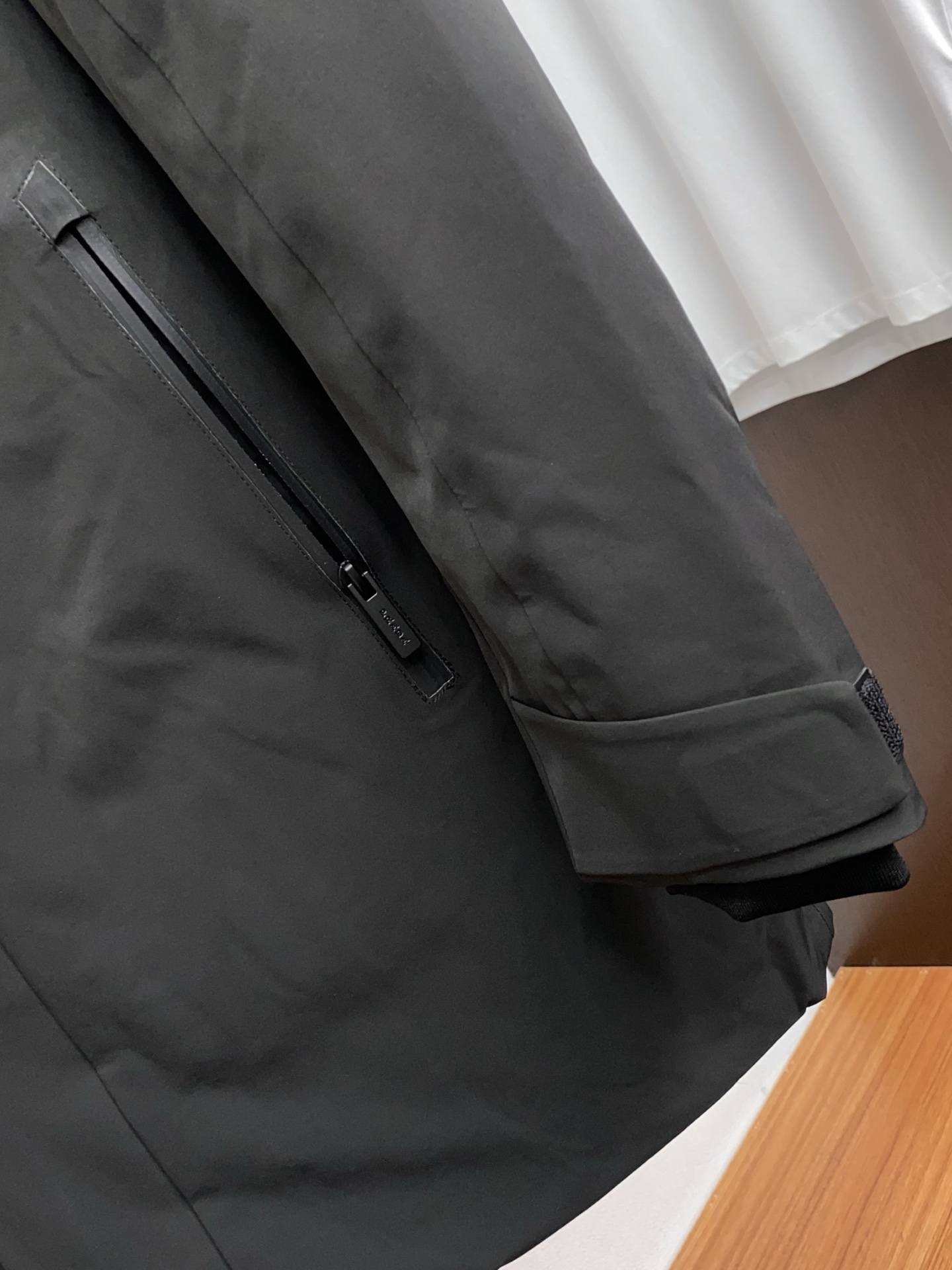 Prada Down Jacket Hooded M-xl