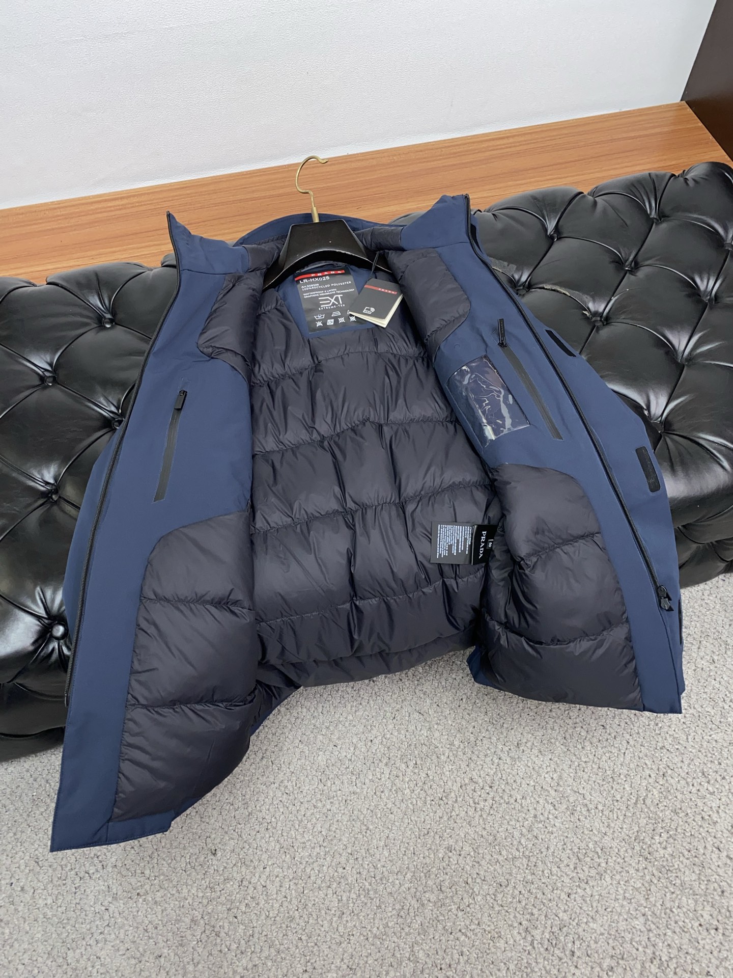 Prada Down Jacket Hooded M-xl