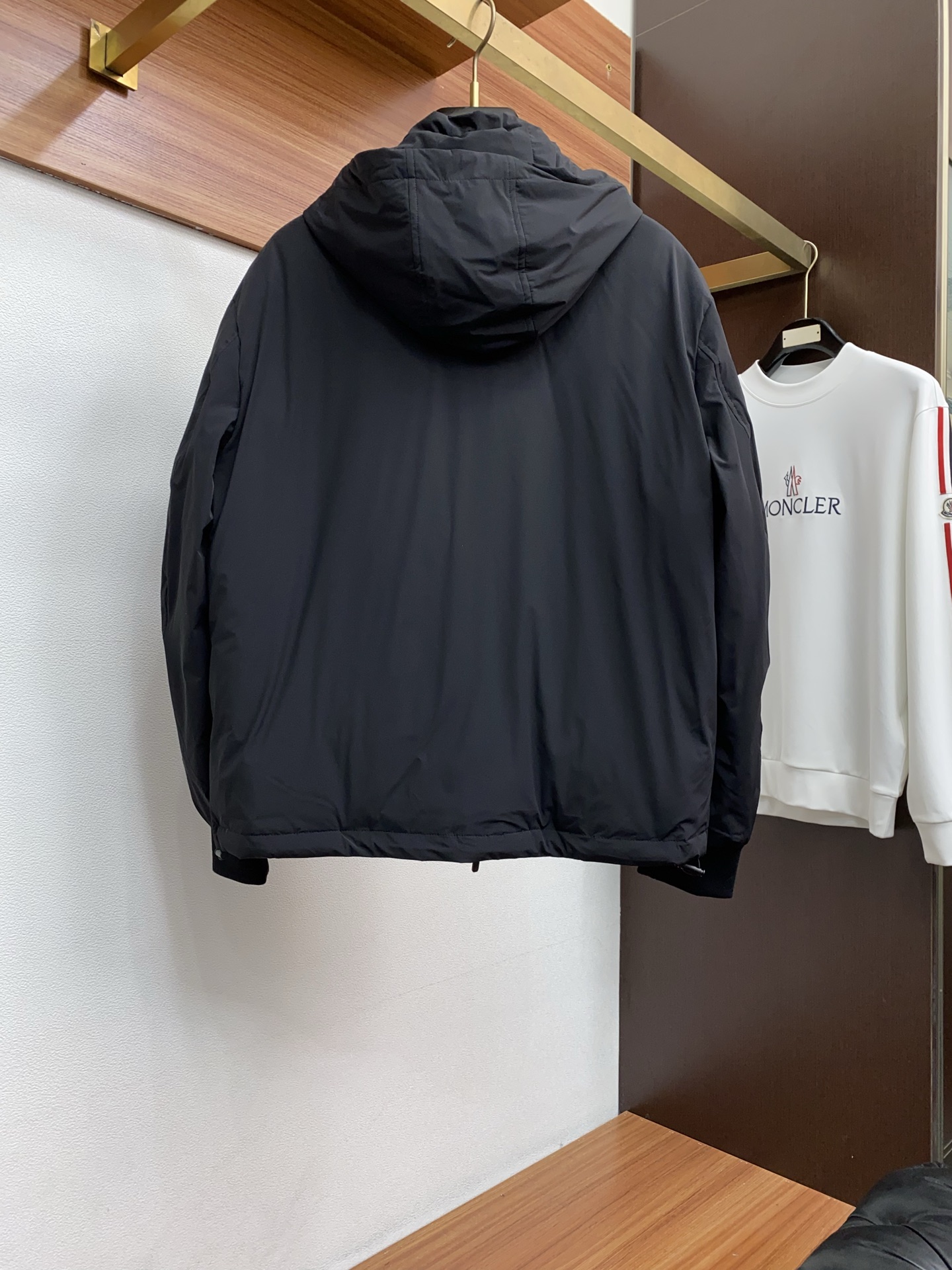 Ermenegildo Zegna Male Down Jacket White Duck Down M-xl