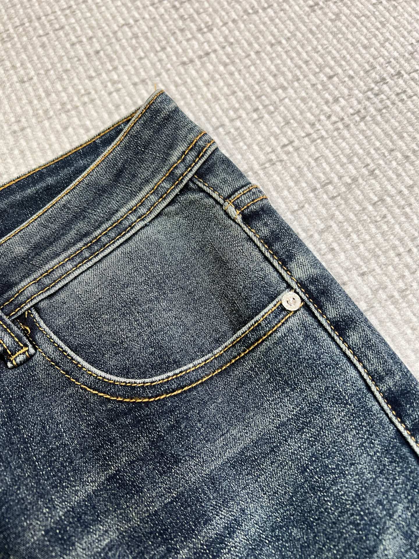 Louis Vuitton Male Jeans Slim Fit L