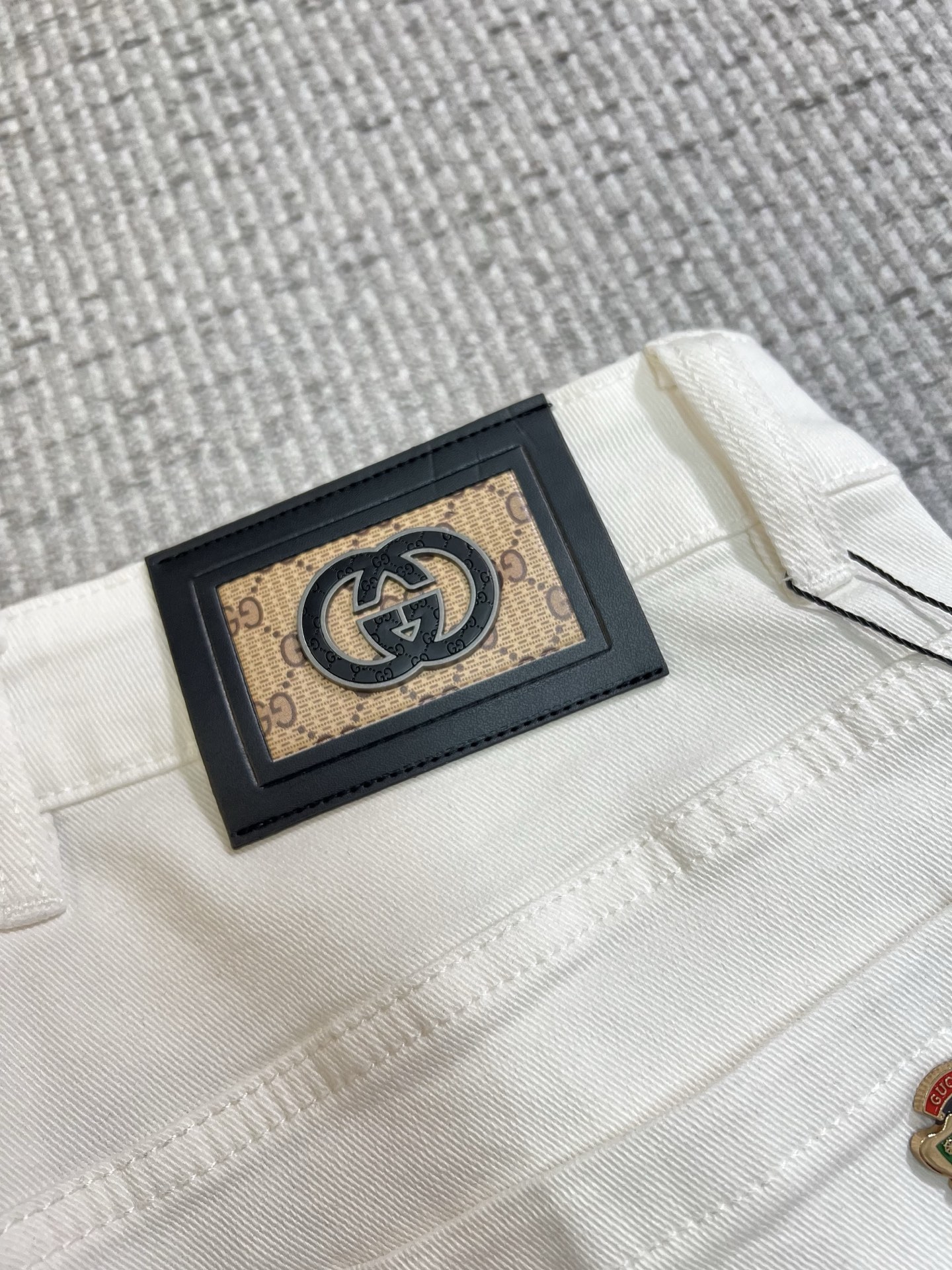 Gucci Male Basic Clothing Slim Fit