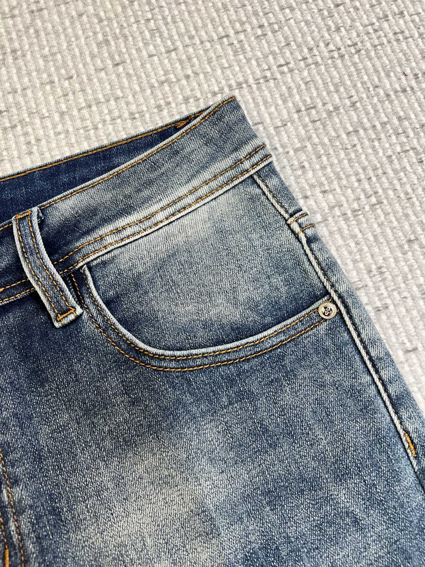 Louis Vuitton Male Jeans Slim Fit L