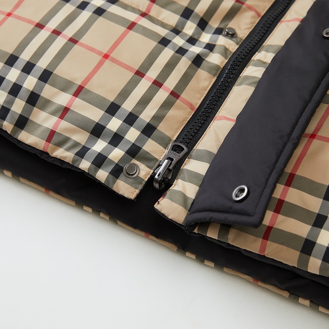 Burberry Couple Down Vest S-m-l-xl