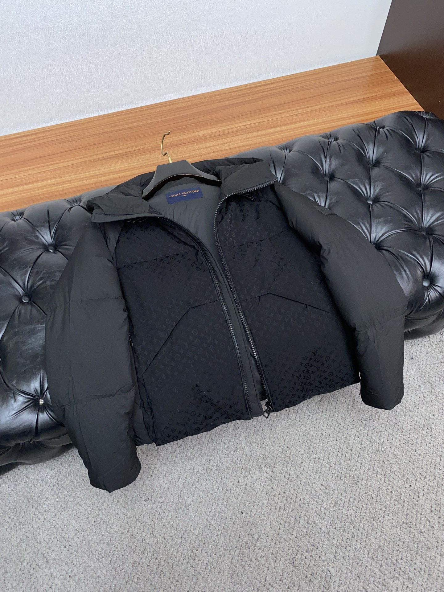 Louis Vuitton Down Jacket M-xl
