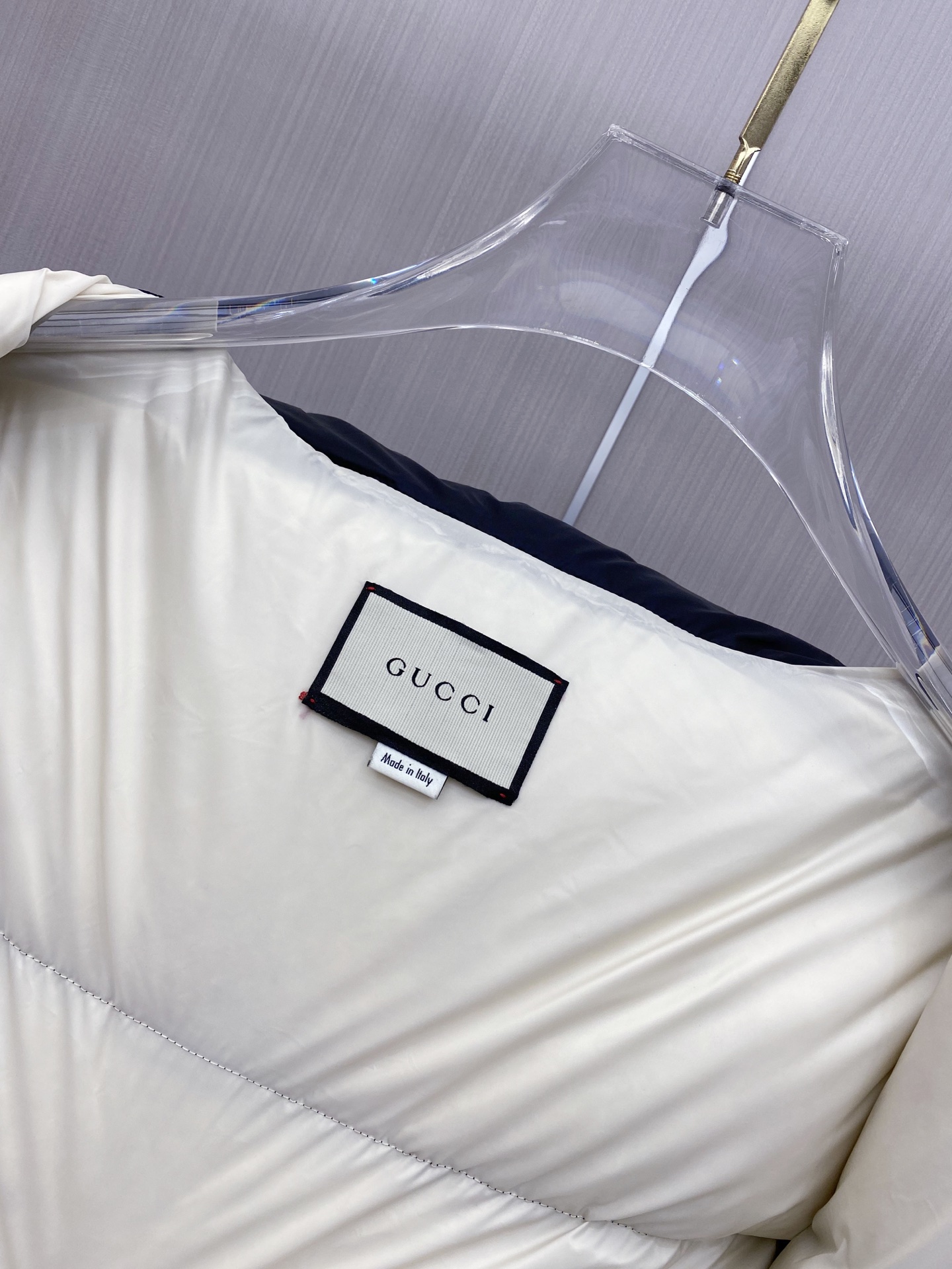 Gucci Basic Clothing White Duck Down 56