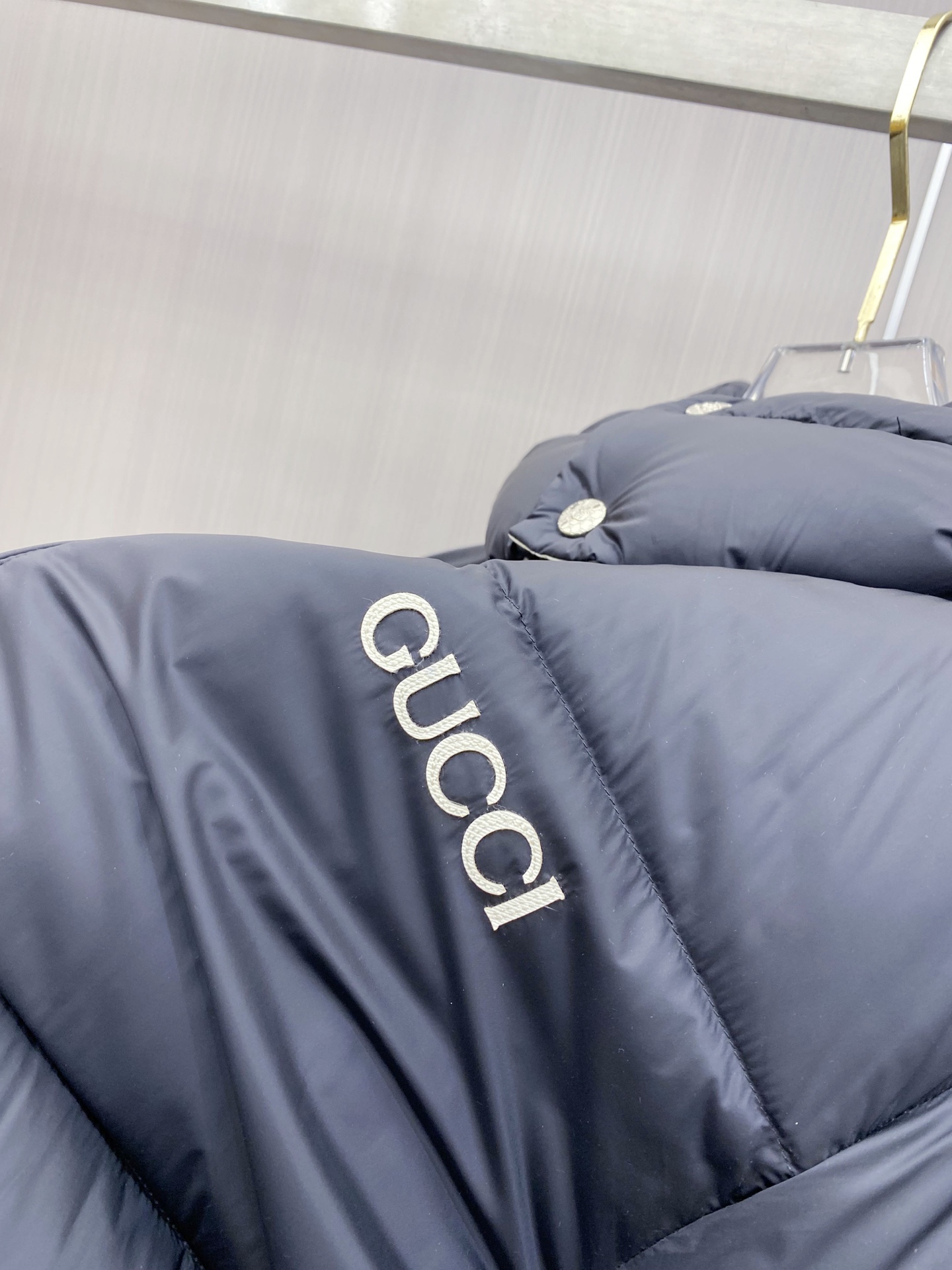 Gucci Basic Clothing White Duck Down 56