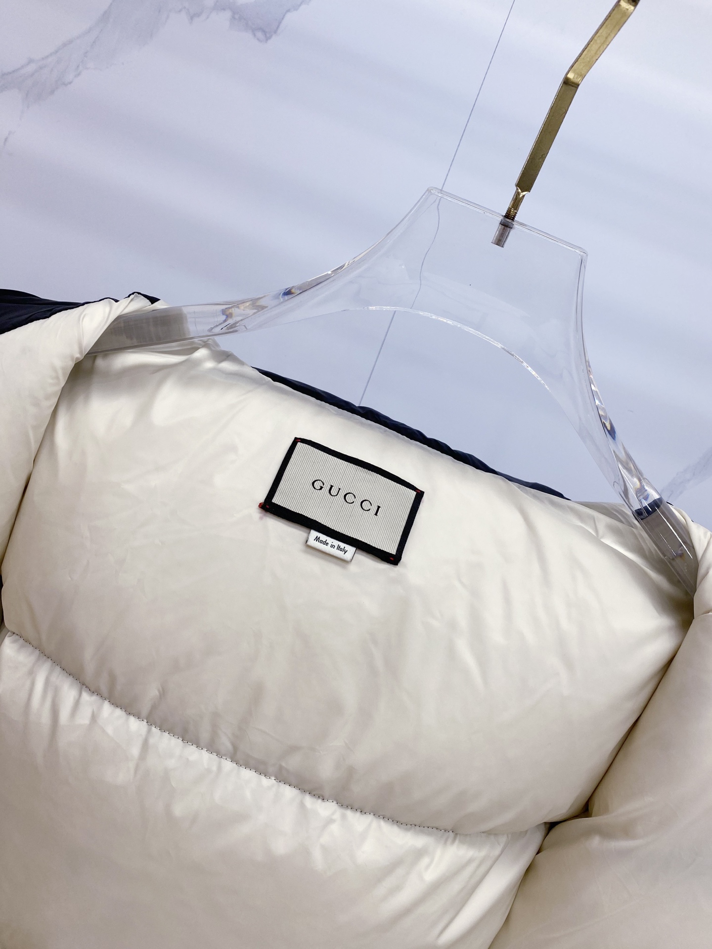 Gucci Basic Clothing White Duck Down 56