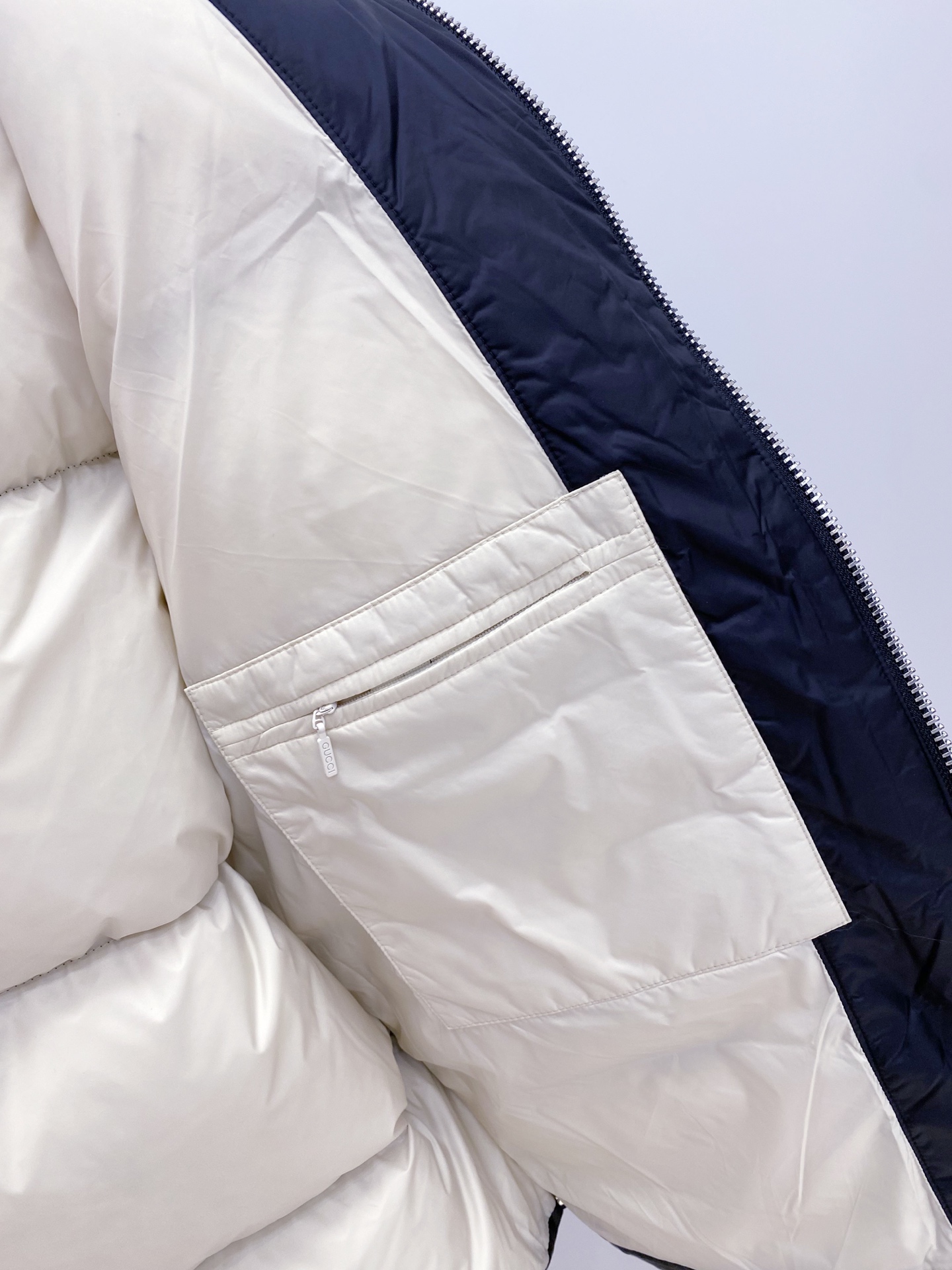 Gucci Basic Clothing White Duck Down 56