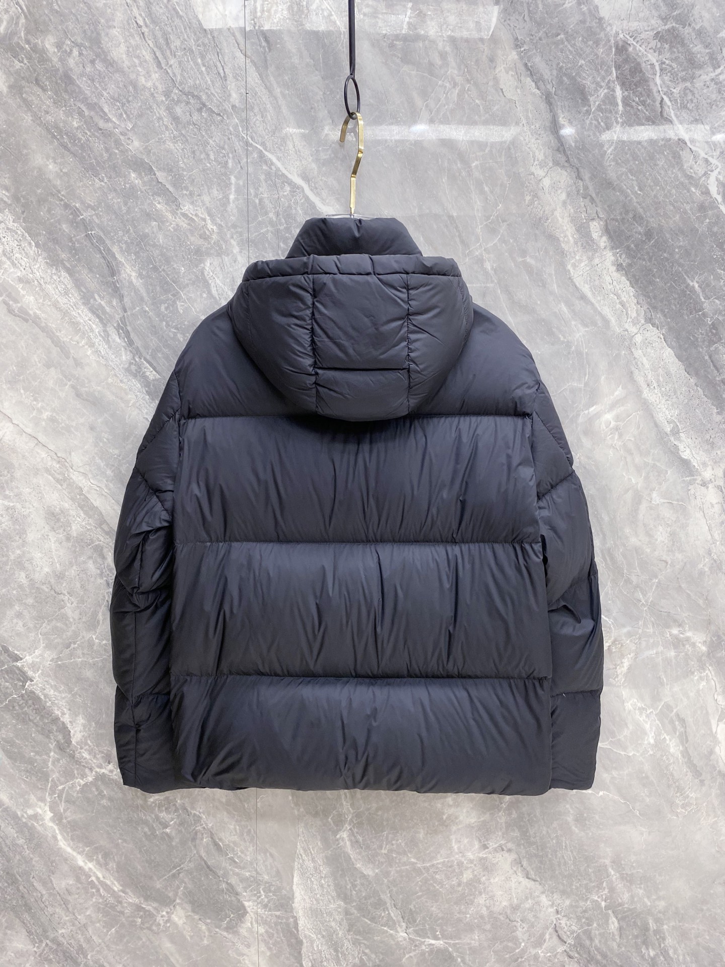 Gucci Basic Clothing White Duck Down 56