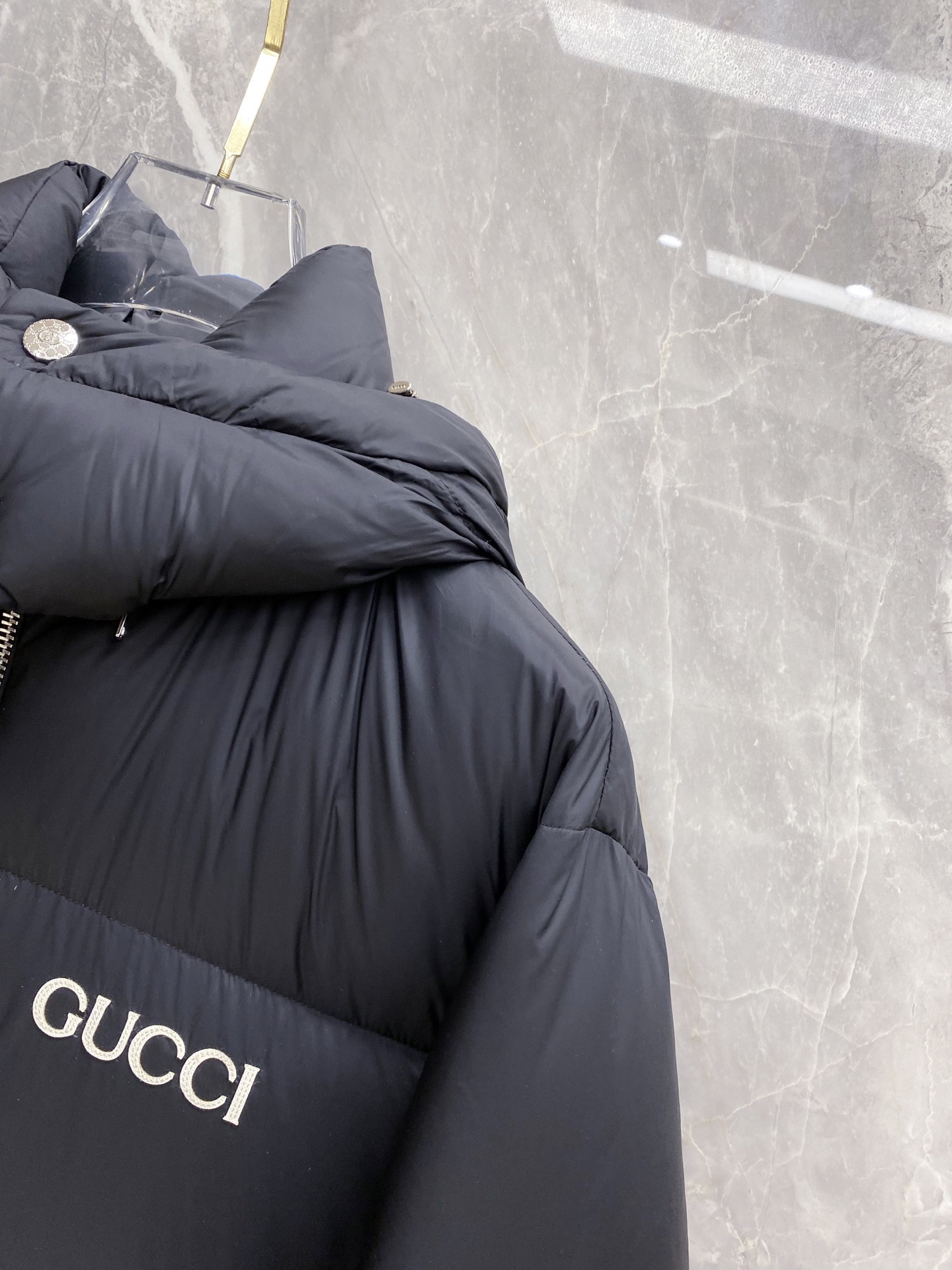 Gucci Basic Clothing White Duck Down 56