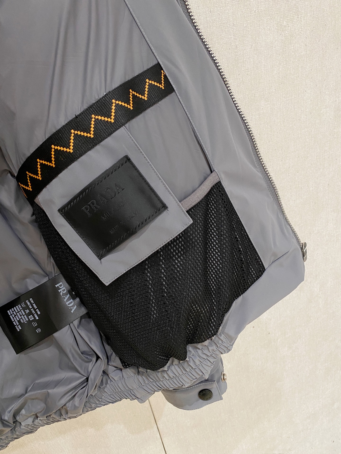 Prada Down Jacket Goose Down Black Hooded S-m-xxxl