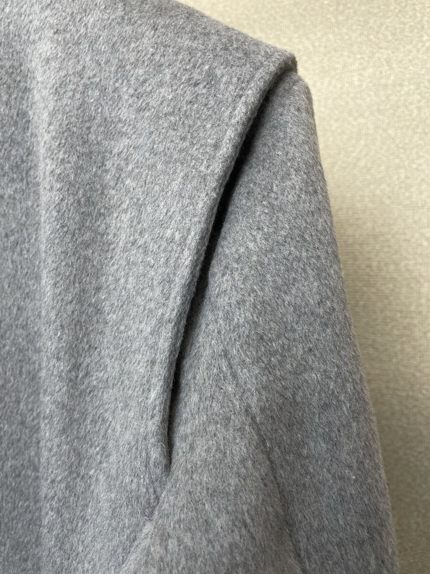 Loro Piana Basic Clothing L