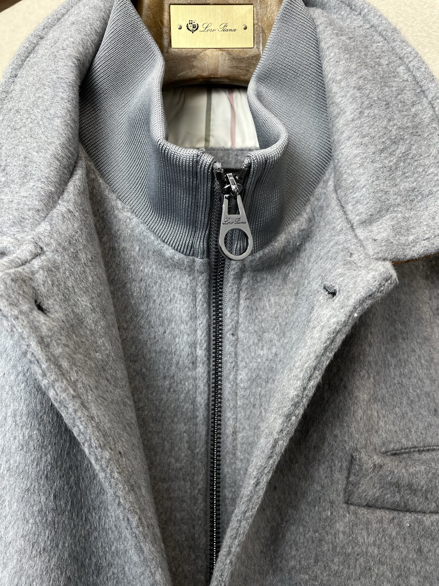 Loro Piana Basic Clothing L