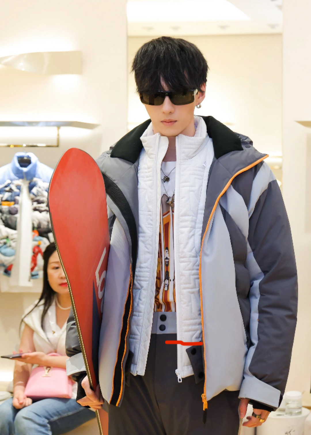 Louis Vuitton Down Jacket Gray Hooded S-l