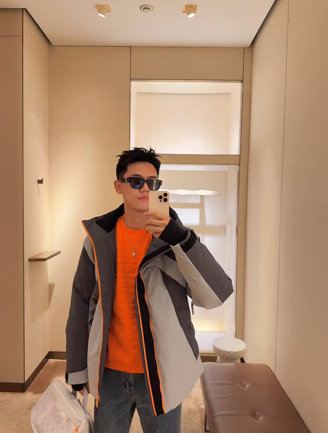 Louis Vuitton Down Jacket Gray Hooded S-l