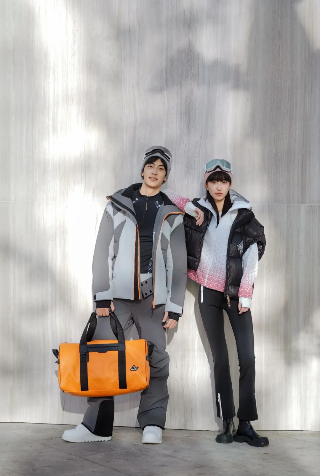 Louis Vuitton Down Jacket Gray Hooded S-l