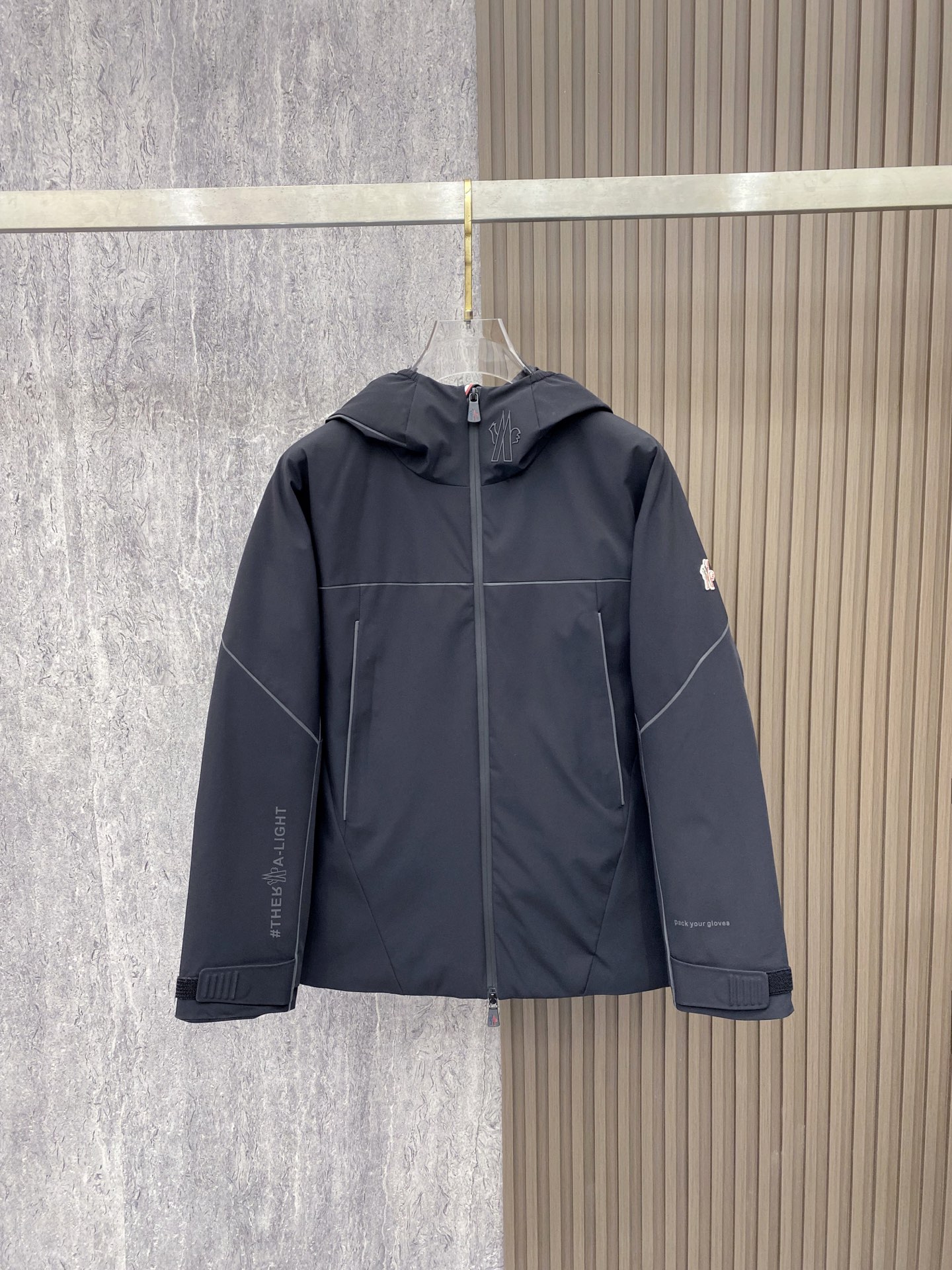 Moncler Male Down Jacket Slim Fit M-l