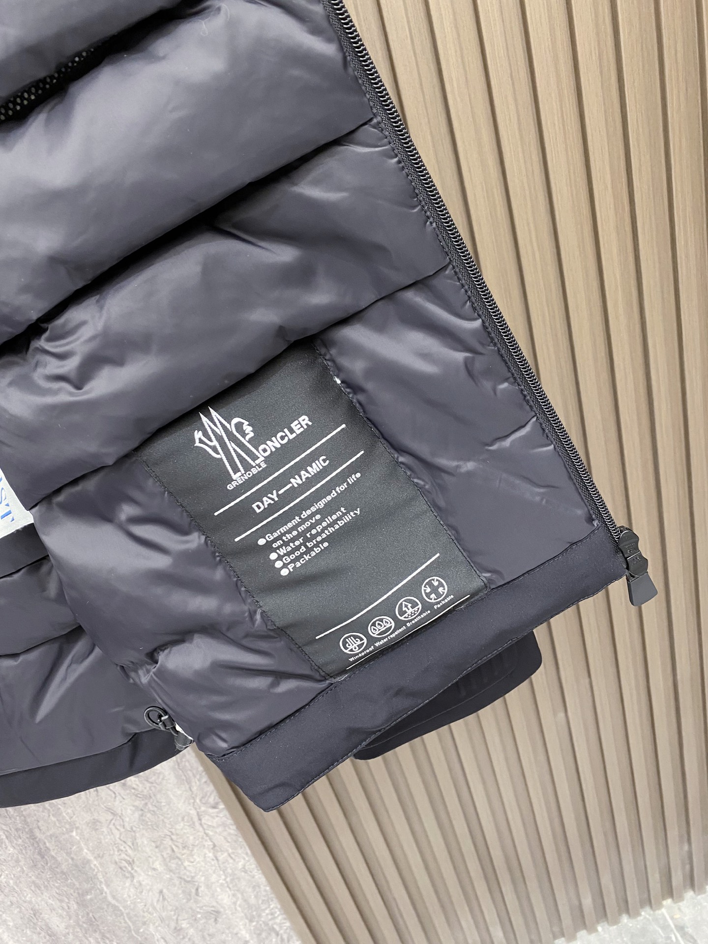 Moncler Male Down Jacket Slim Fit M-l