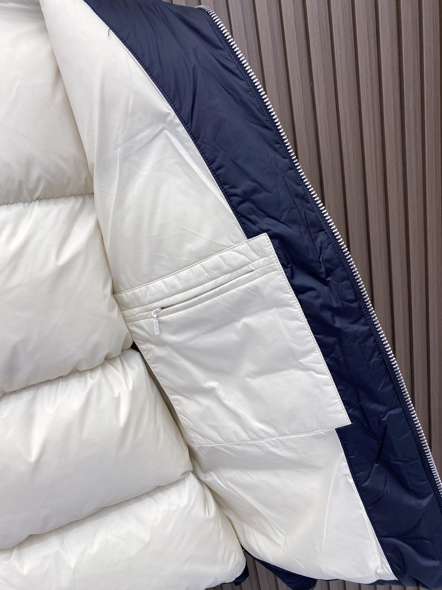 Gucci Basic Clothing White Duck Down 56