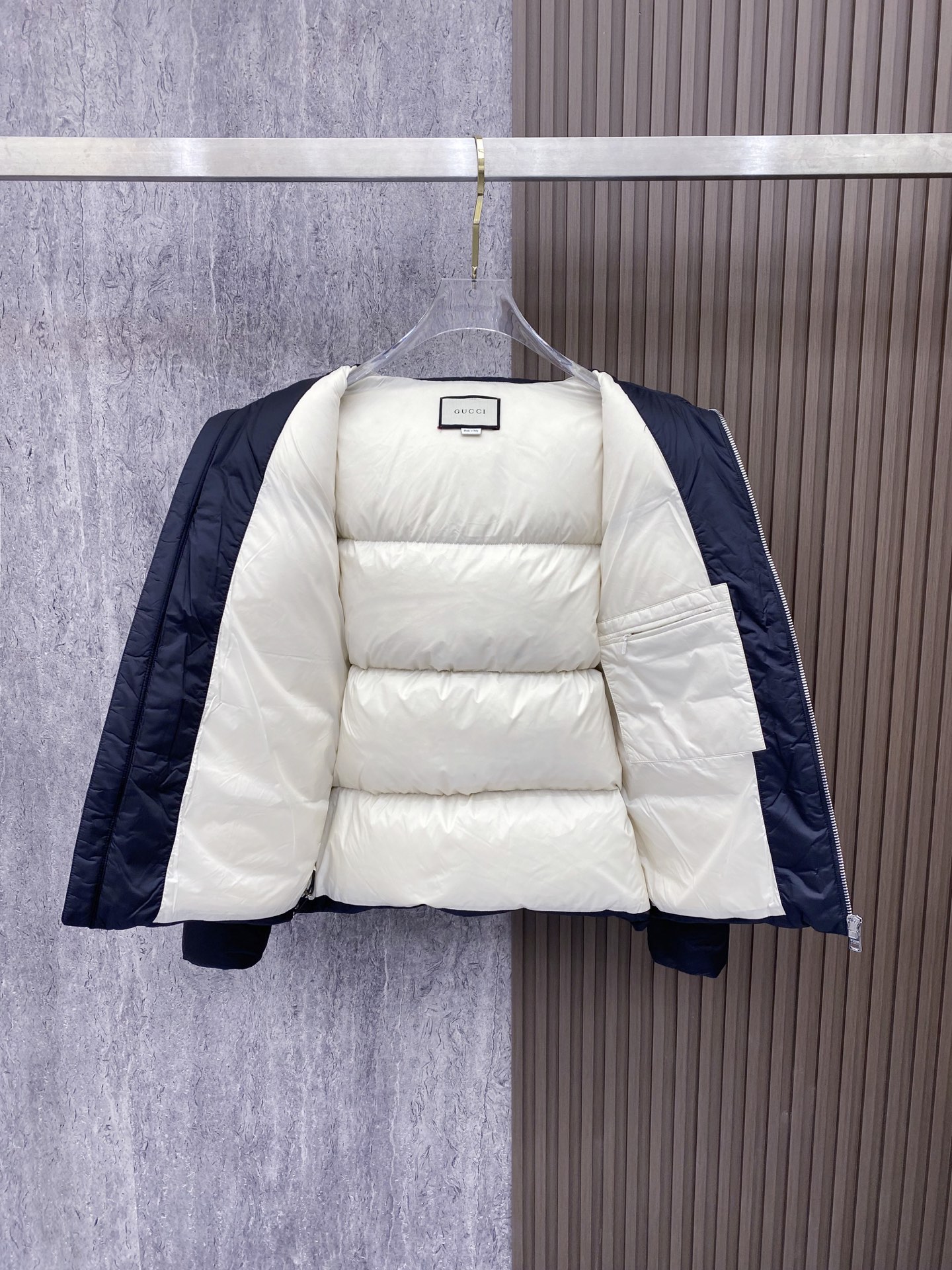 Gucci Basic Clothing White Duck Down 56