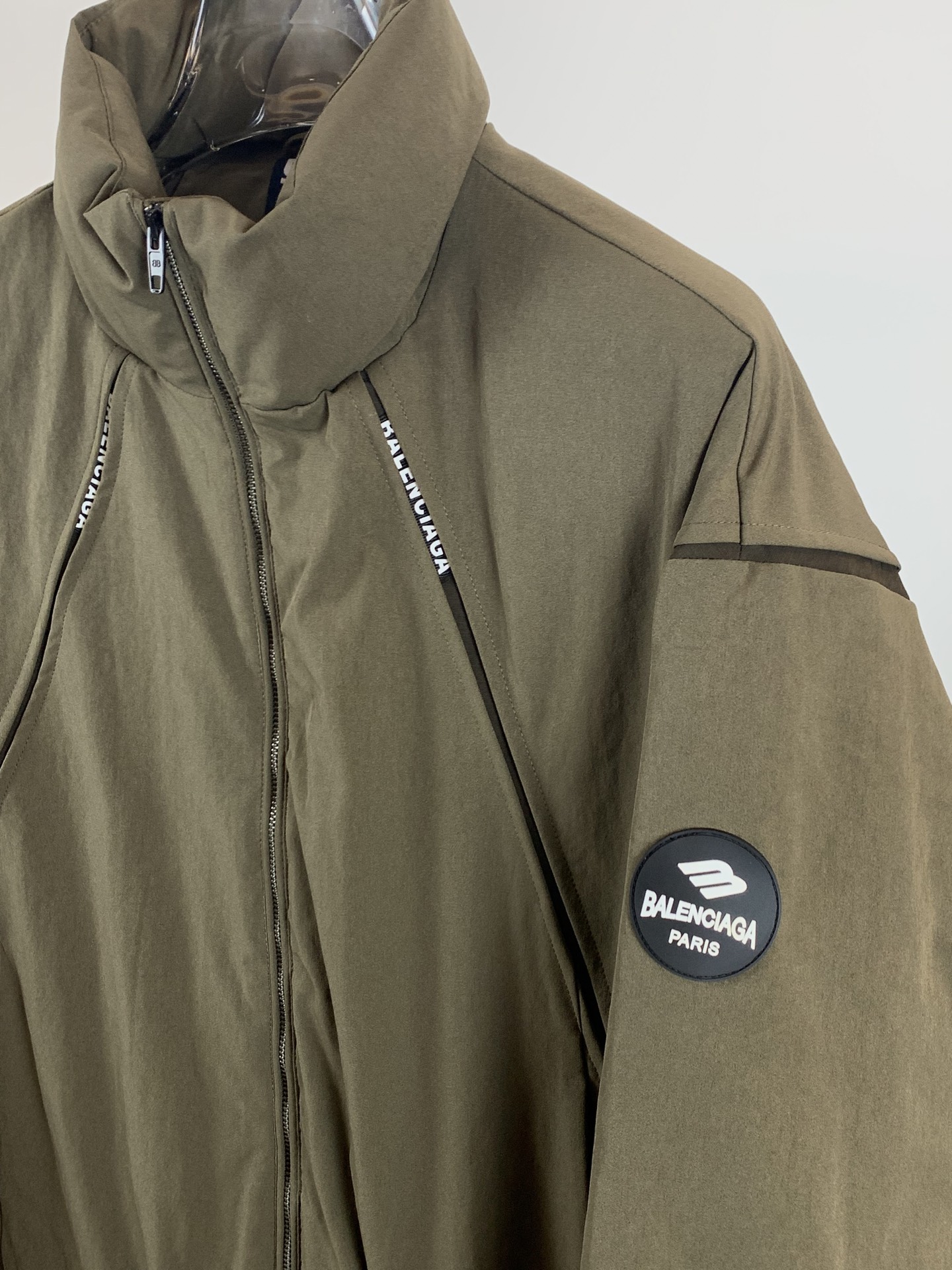 Balenciaga Down Jacket Black M-l-xl