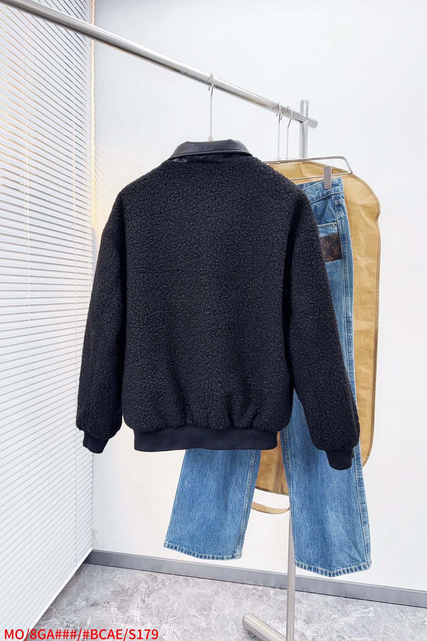 Moncler Down Jacket S-m-l-xl