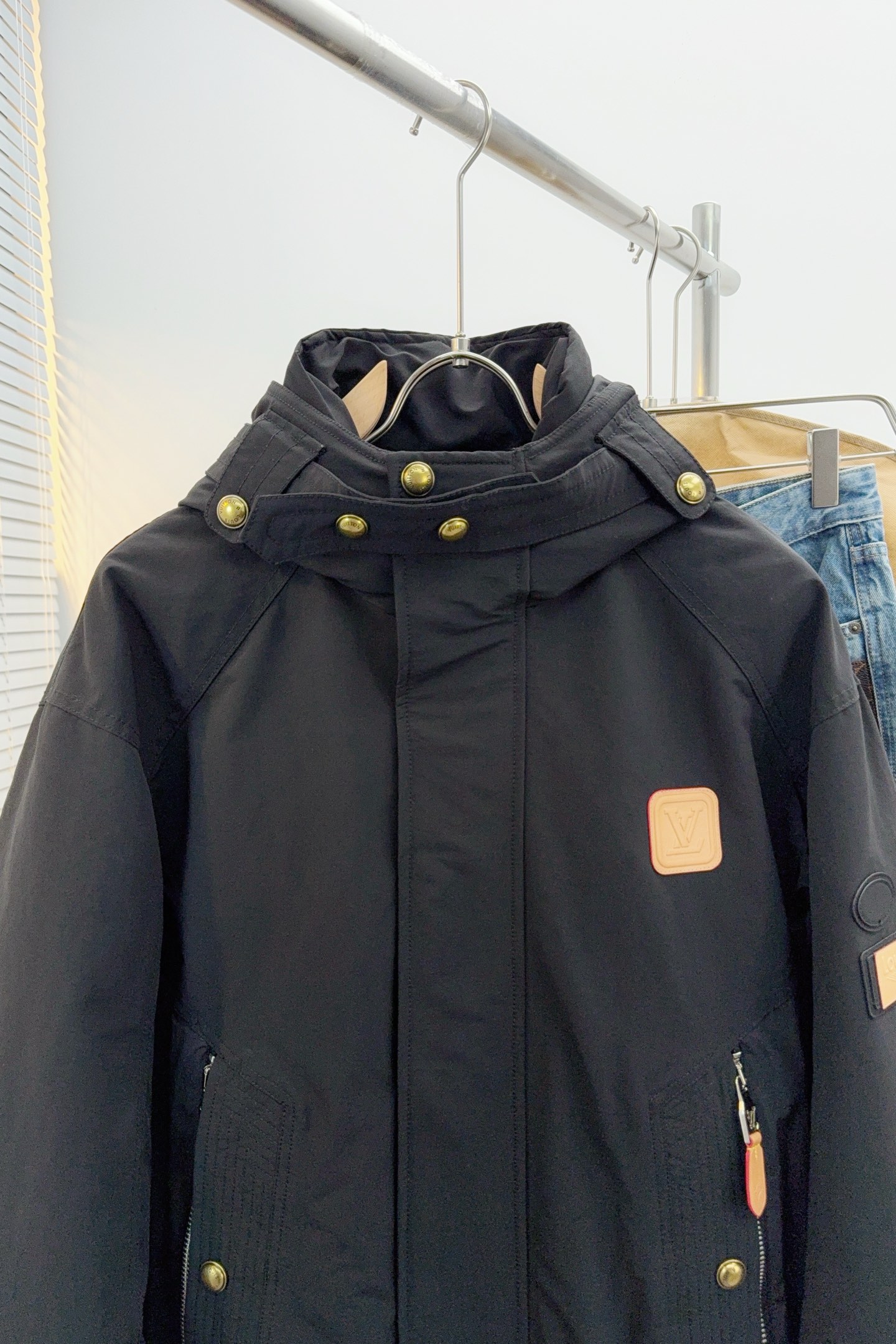 Louis Vuitton Down Jacket S-m-l-xl