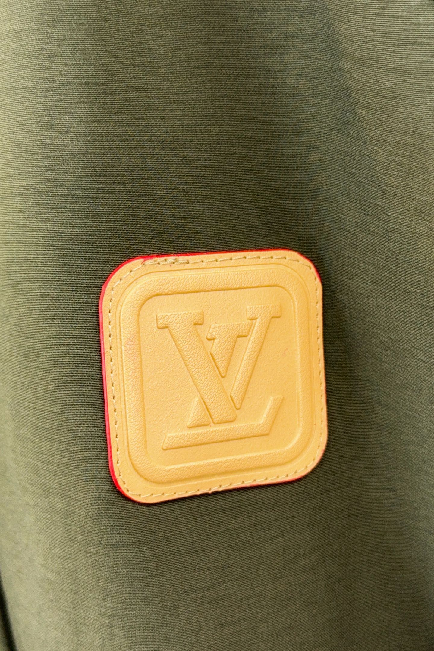 Louis Vuitton Down Jacket S-m-l-xl