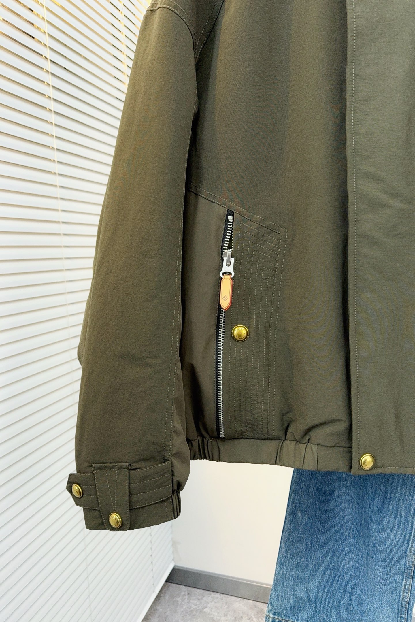 Louis Vuitton Down Jacket S-m-l-xl