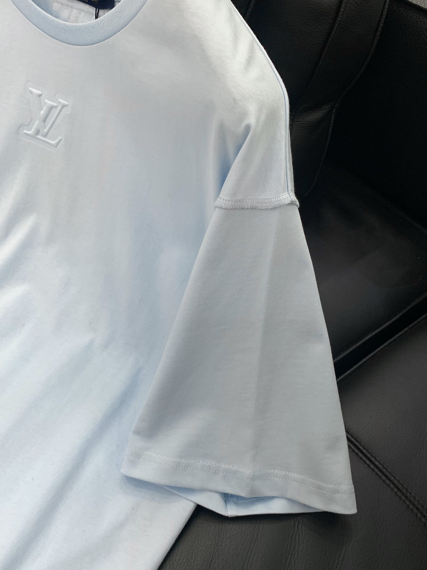 Louis Vuitton Basic Clothing S-l-xl