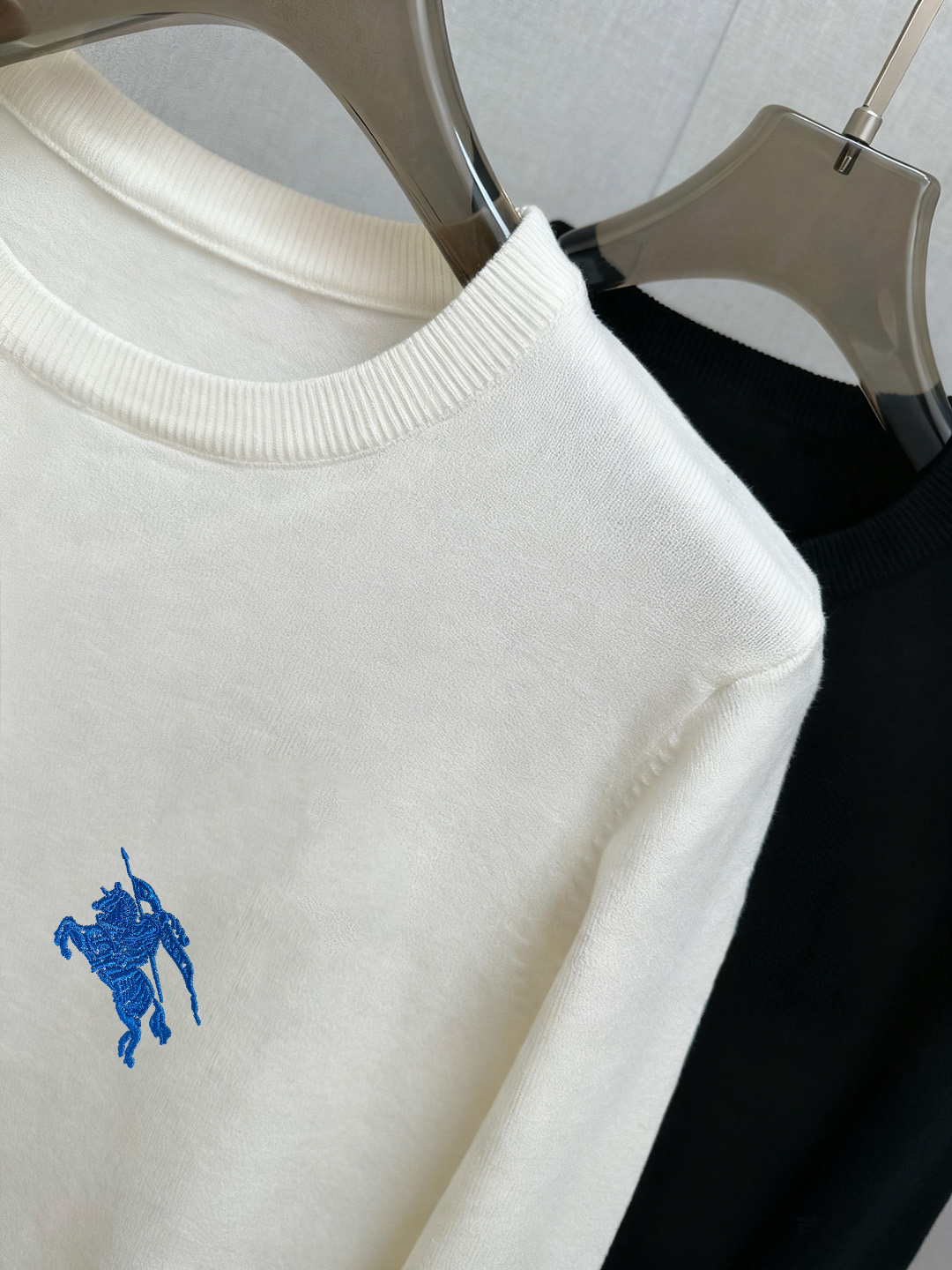 Burberry Basic Clothing Wool M-l-xl