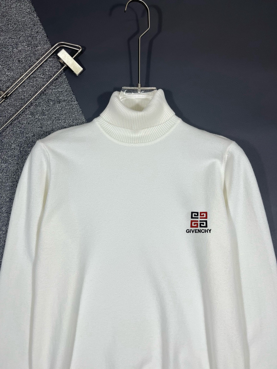 Givenchy Basic Clothing Black M-xl