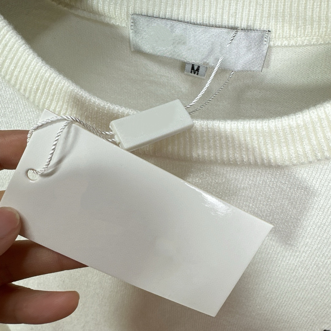 Burberry Basic Clothing Wool M-l-xl
