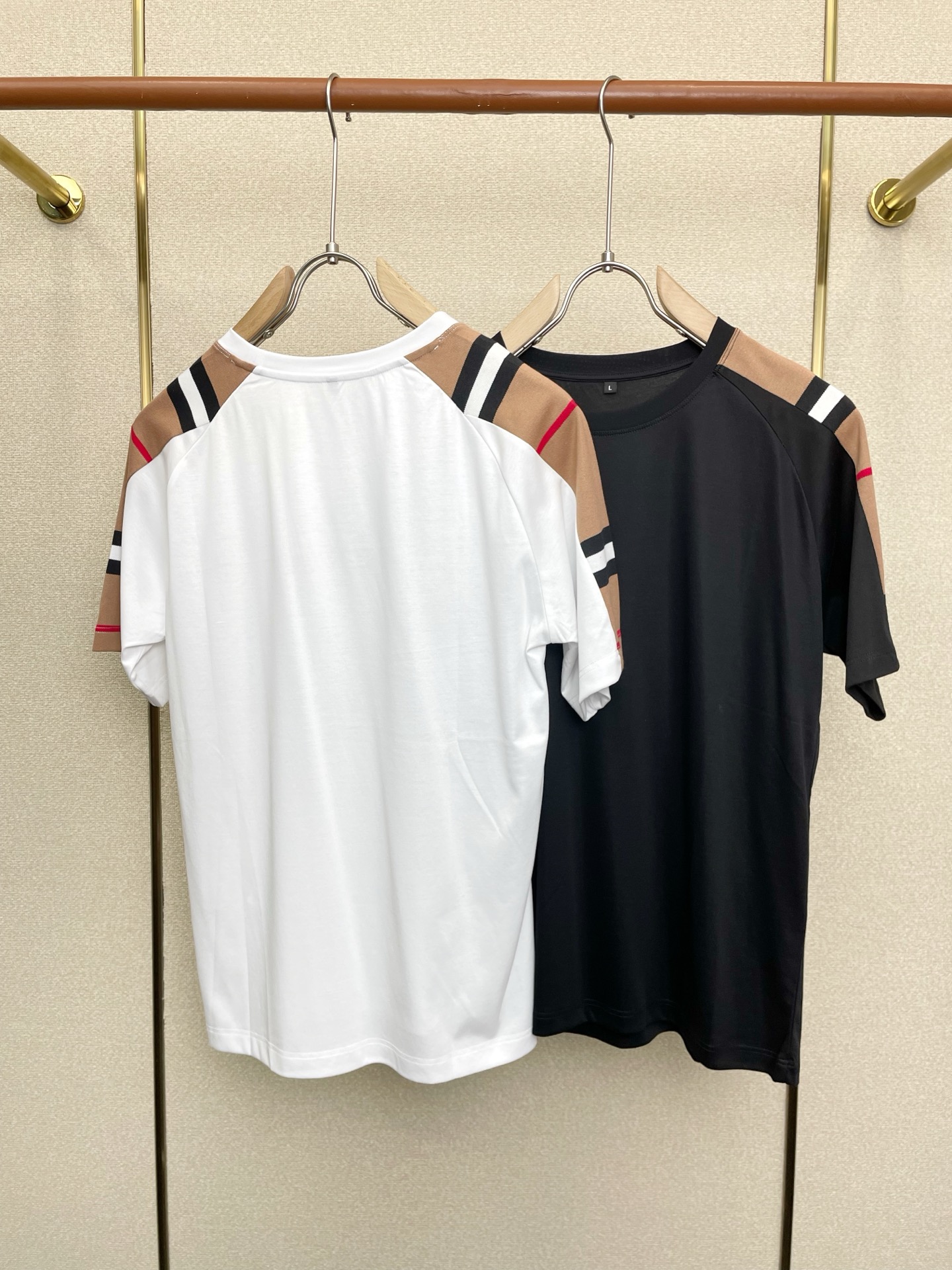 Burberry Male Basic Clothing