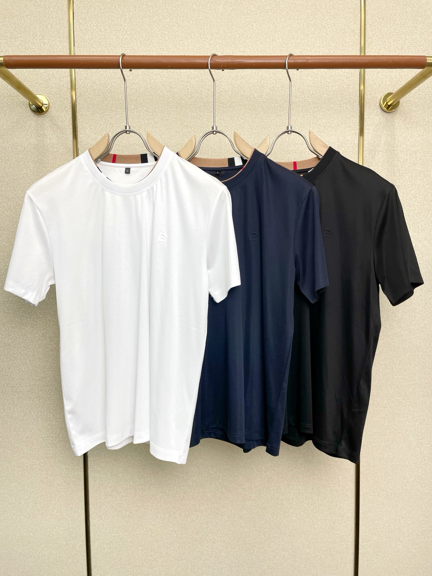 Burberry Male Basic Clothing