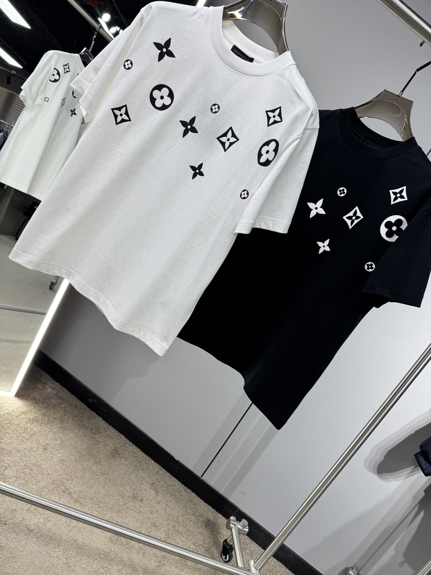 Louis Vuitton Basic Clothing Cotton Black S-l-xxl