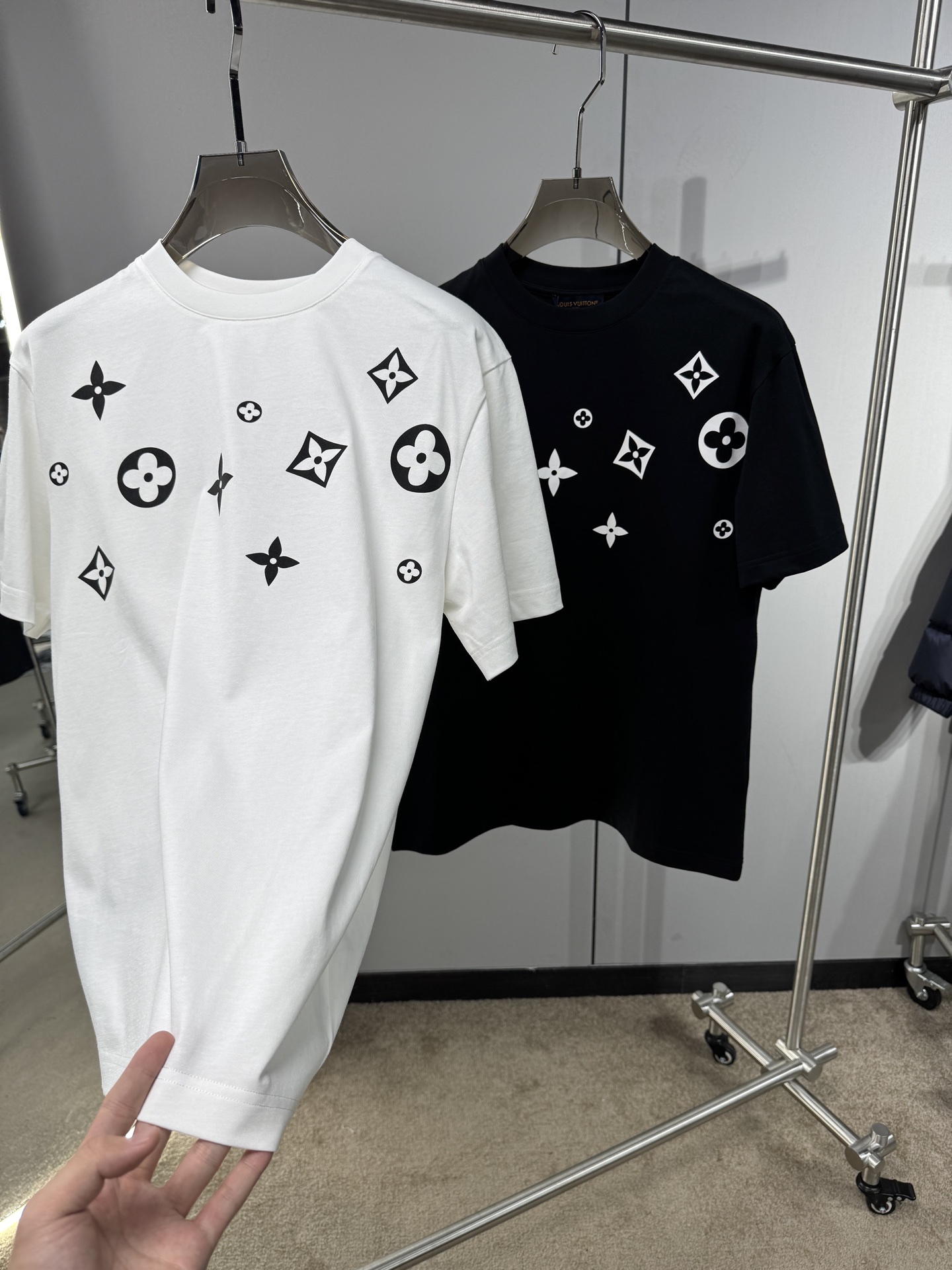 Louis Vuitton Basic Clothing Cotton Black S-l-xxl