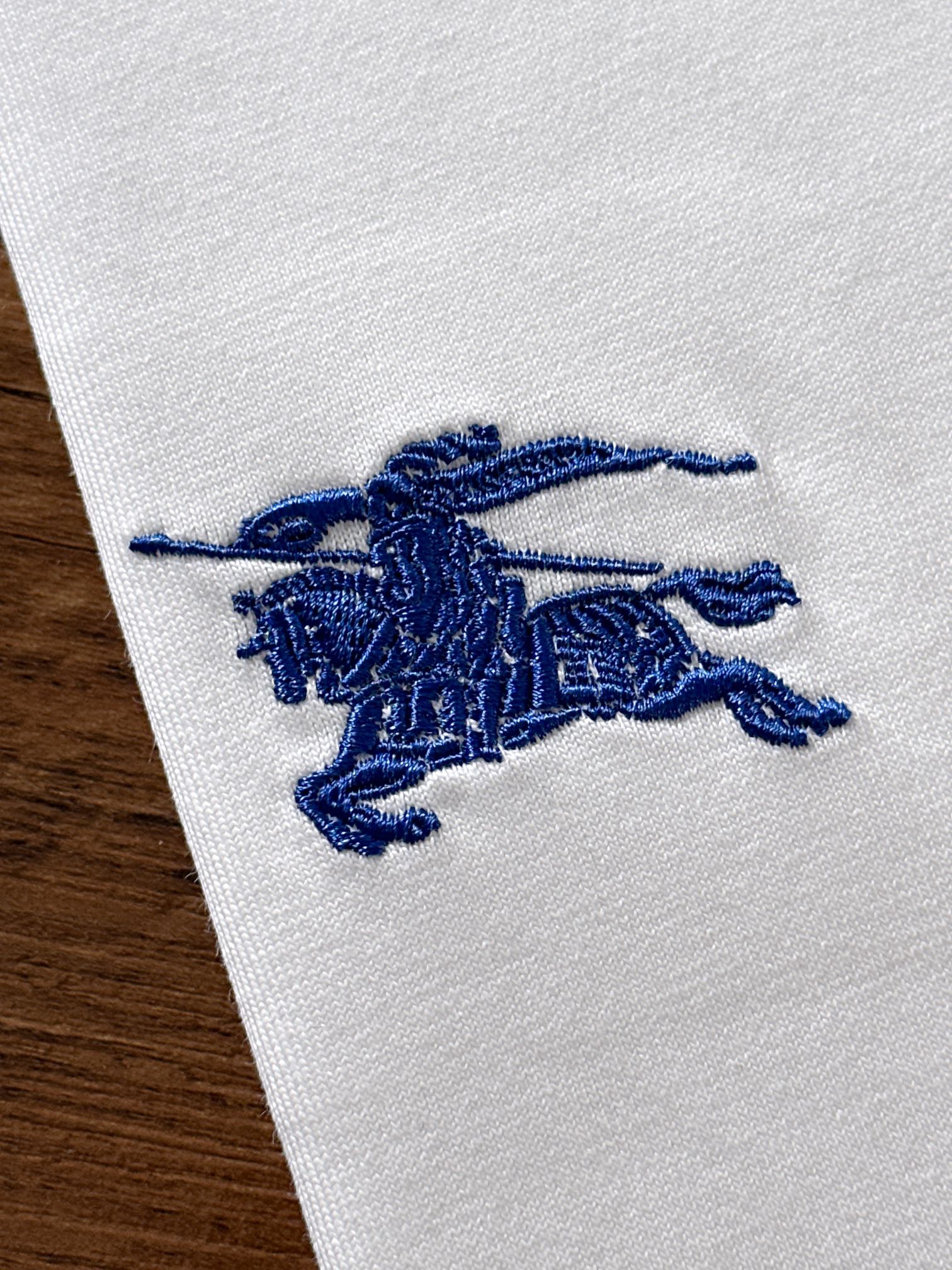 Burberry Basic Clothing S-xl