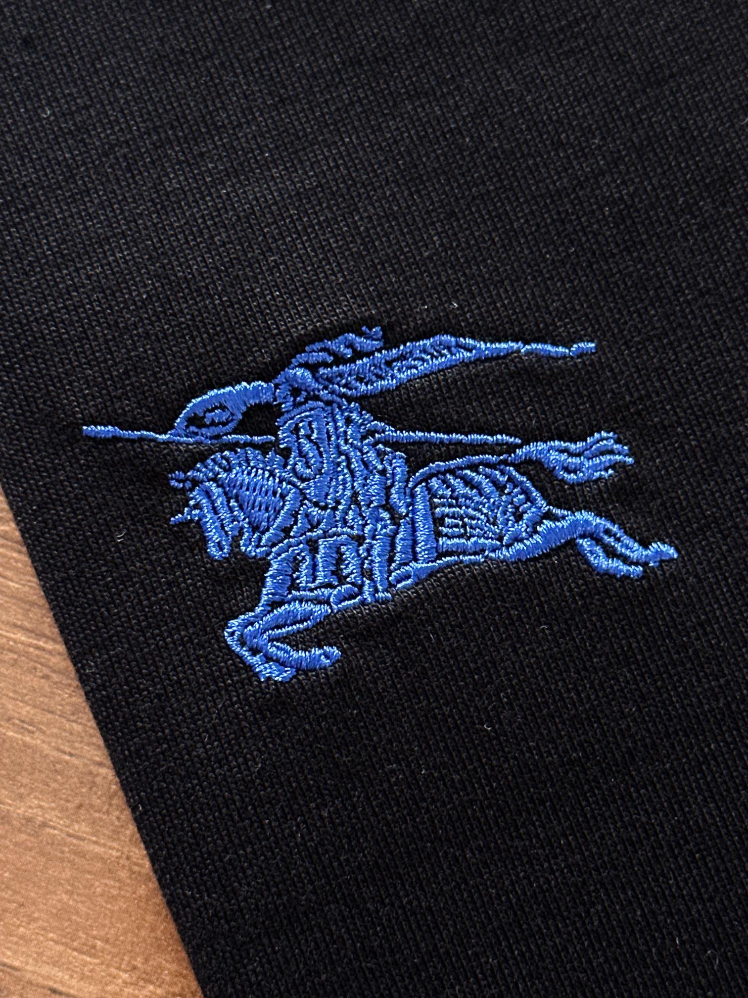 Burberry Basic Clothing S-xl