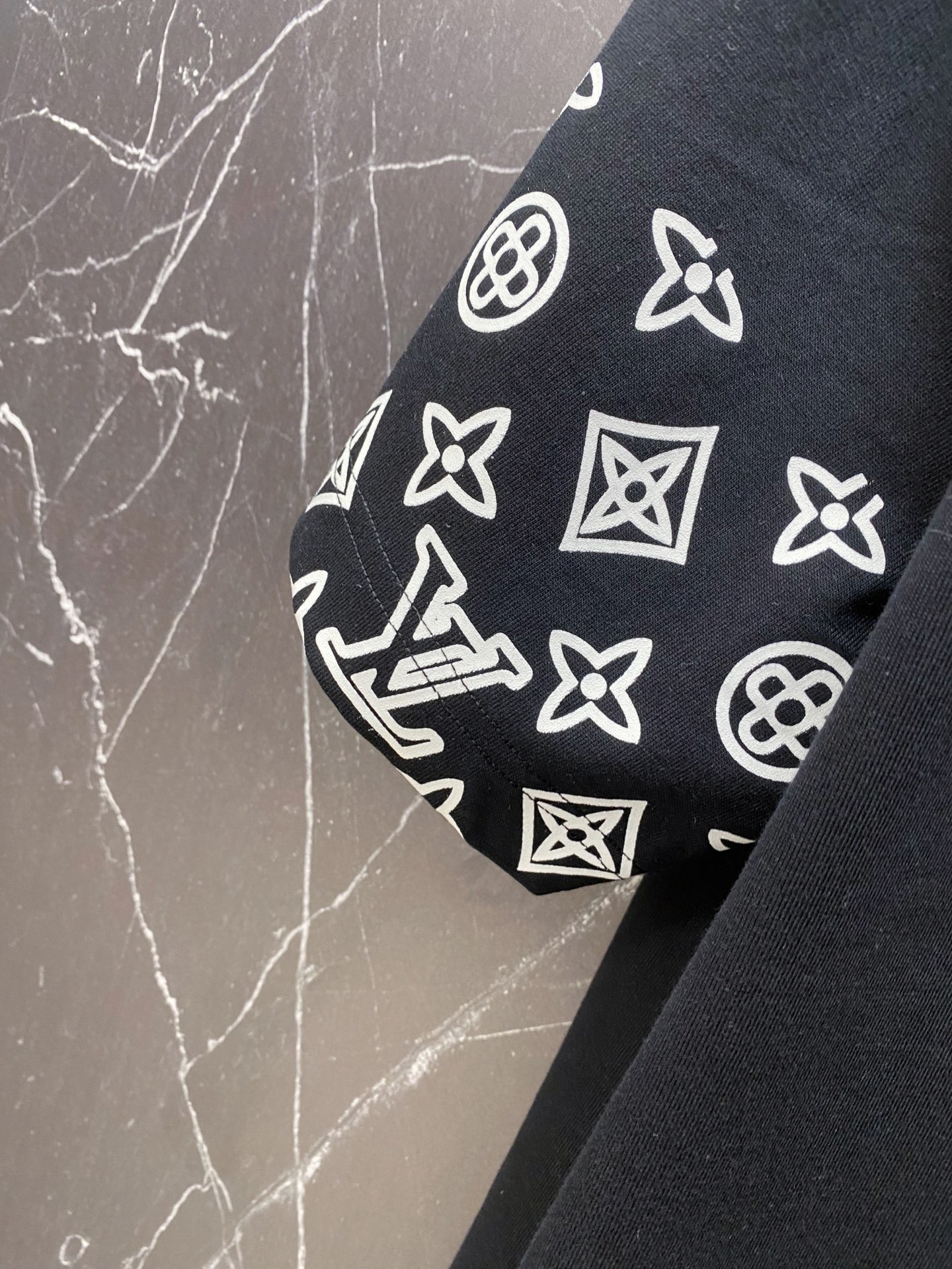 Louis Vuitton Basic Clothing Cotton Black S-l-xxl