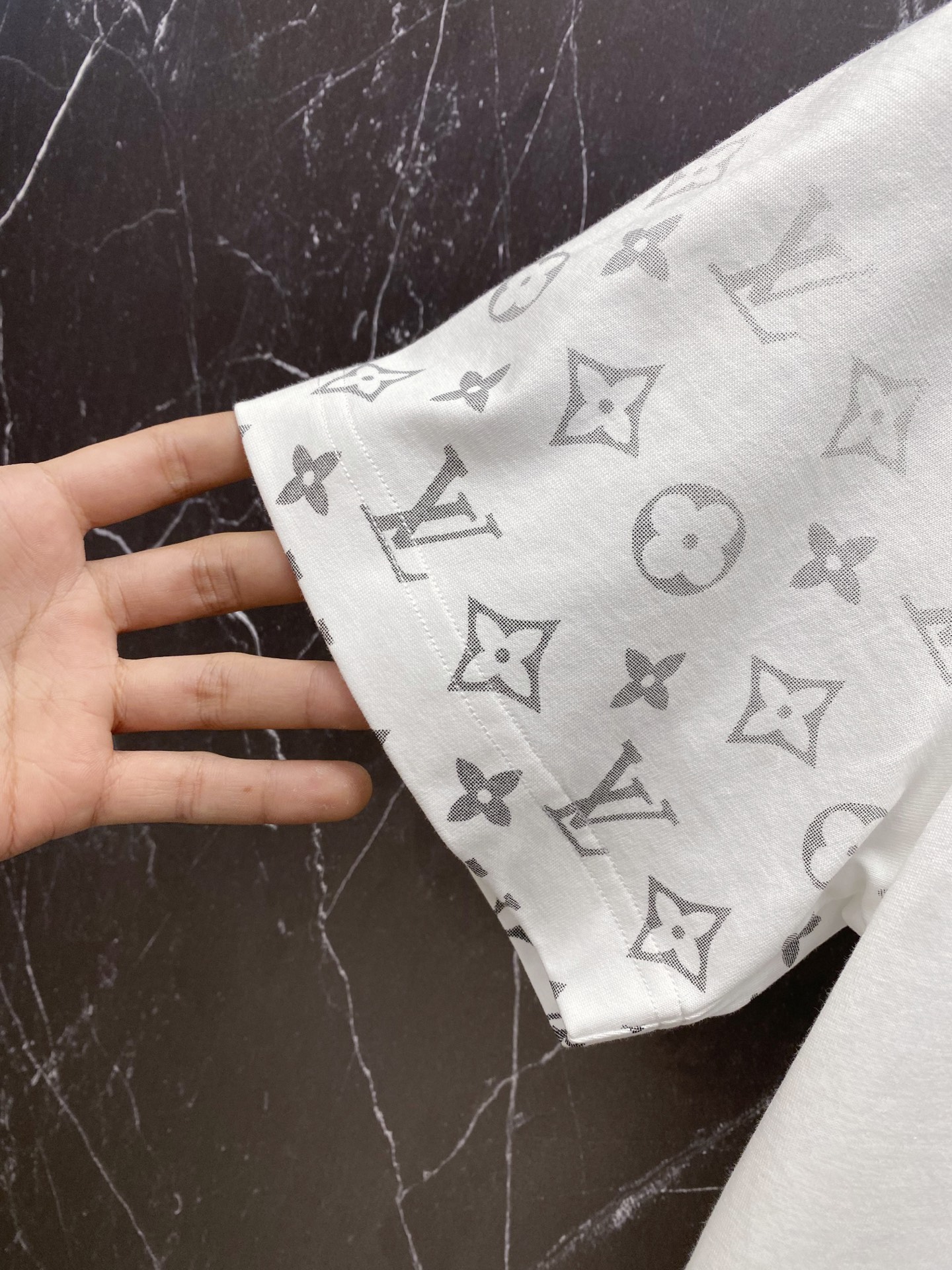 Louis Vuitton Basic Clothing Cotton Black S-l-xxl