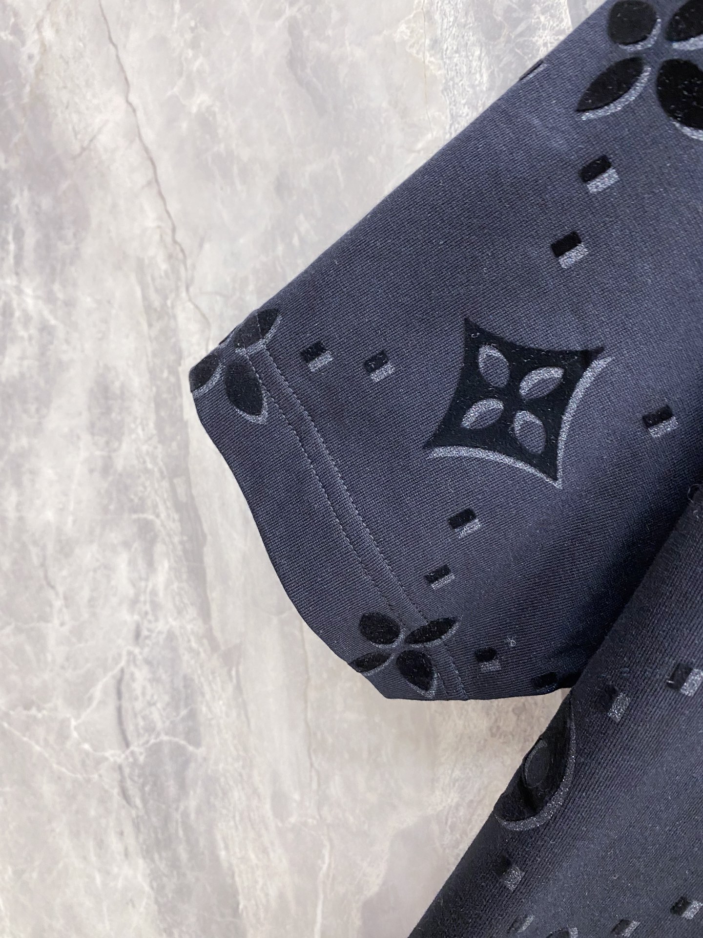 Louis Vuitton Basic Clothing Cotton Black S-l-xxl