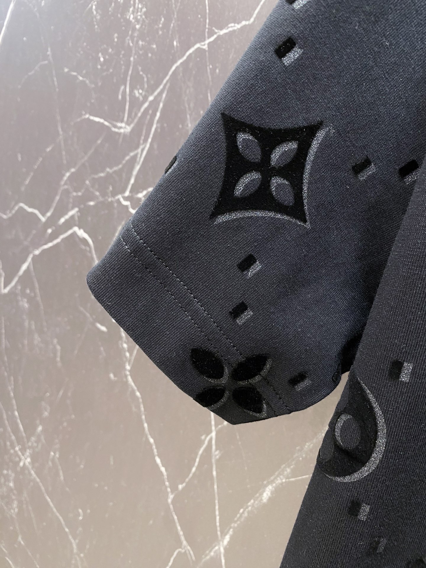 Louis Vuitton Basic Clothing Cotton Black S-l-xxl