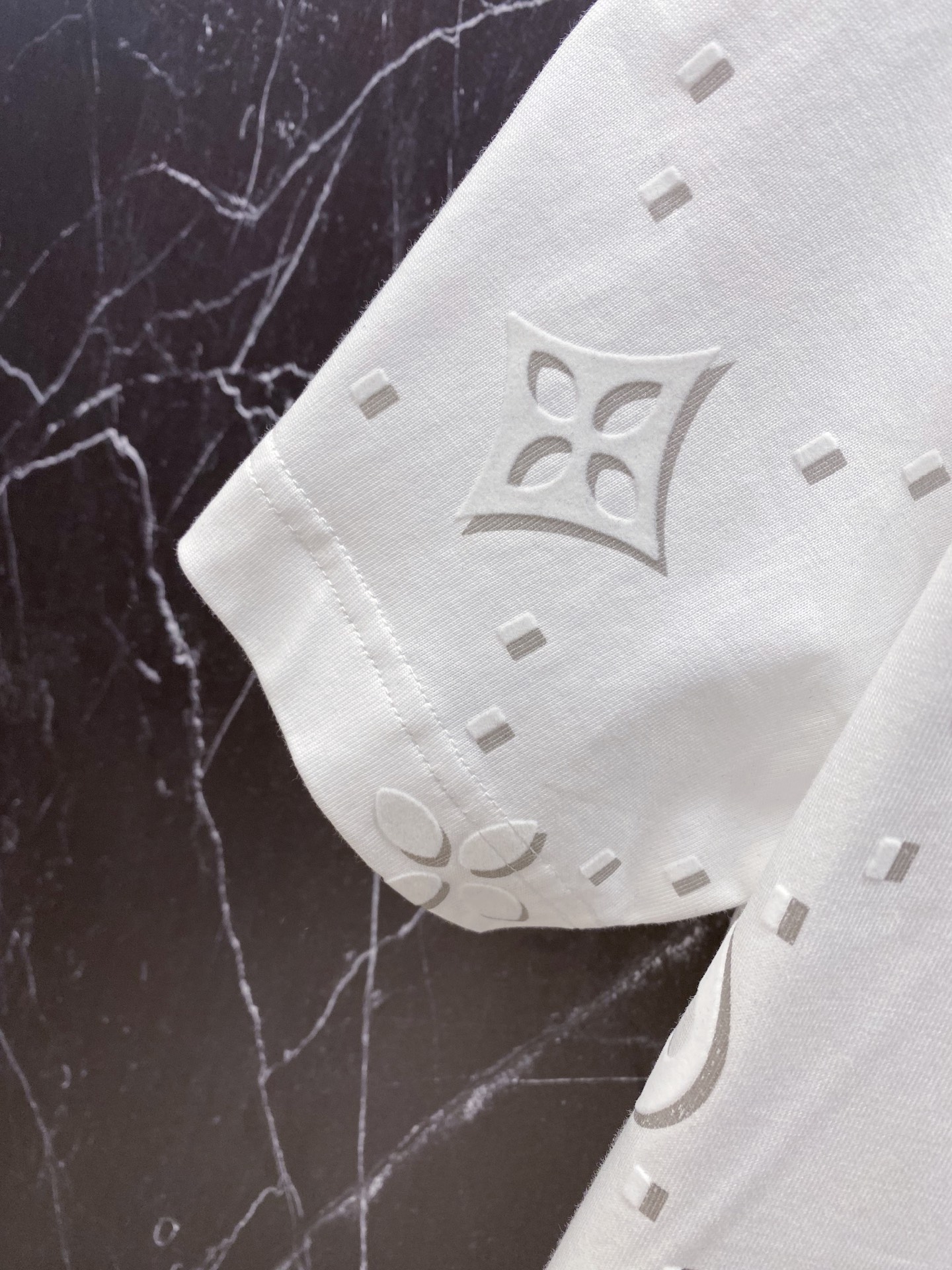 Louis Vuitton Basic Clothing Cotton Black S-l-xxl