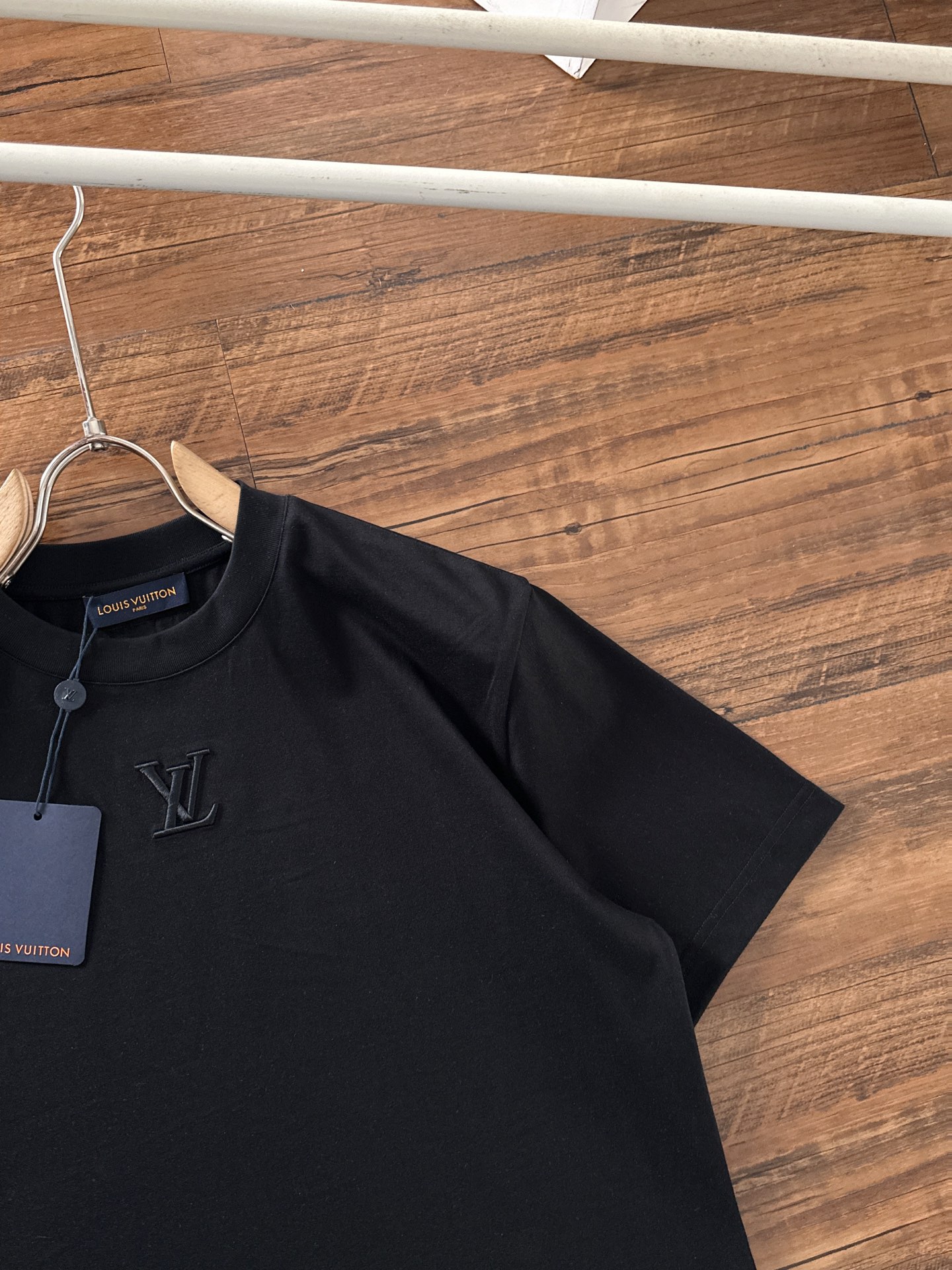 Louis Vuitton Basic Clothing S-l-xl